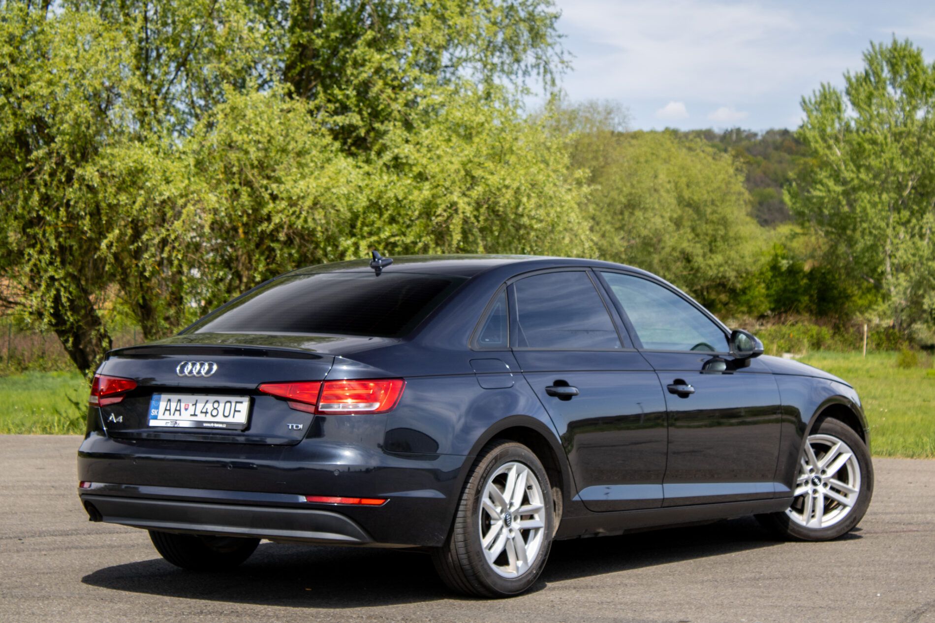Audi A4 - fotka 5