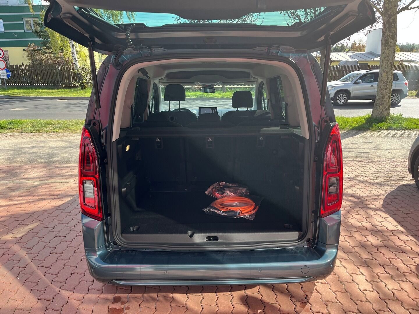 Toyota Proace City Verso, ELetrické, krátká verze, 50kWh - fotka 6