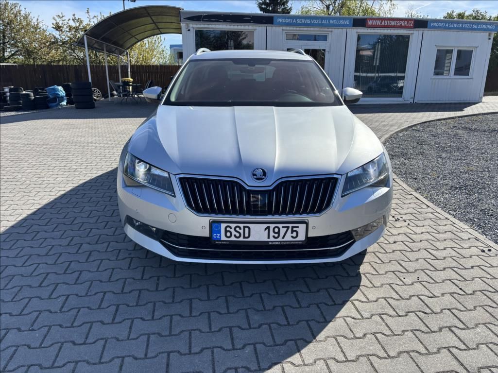 Škoda Superb, 1,5 TSi Style 110kw, - fotka 2