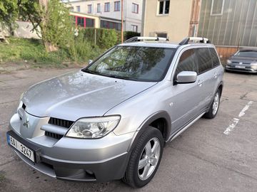 Mitsubishi Otlander, 2.0, 4WD
