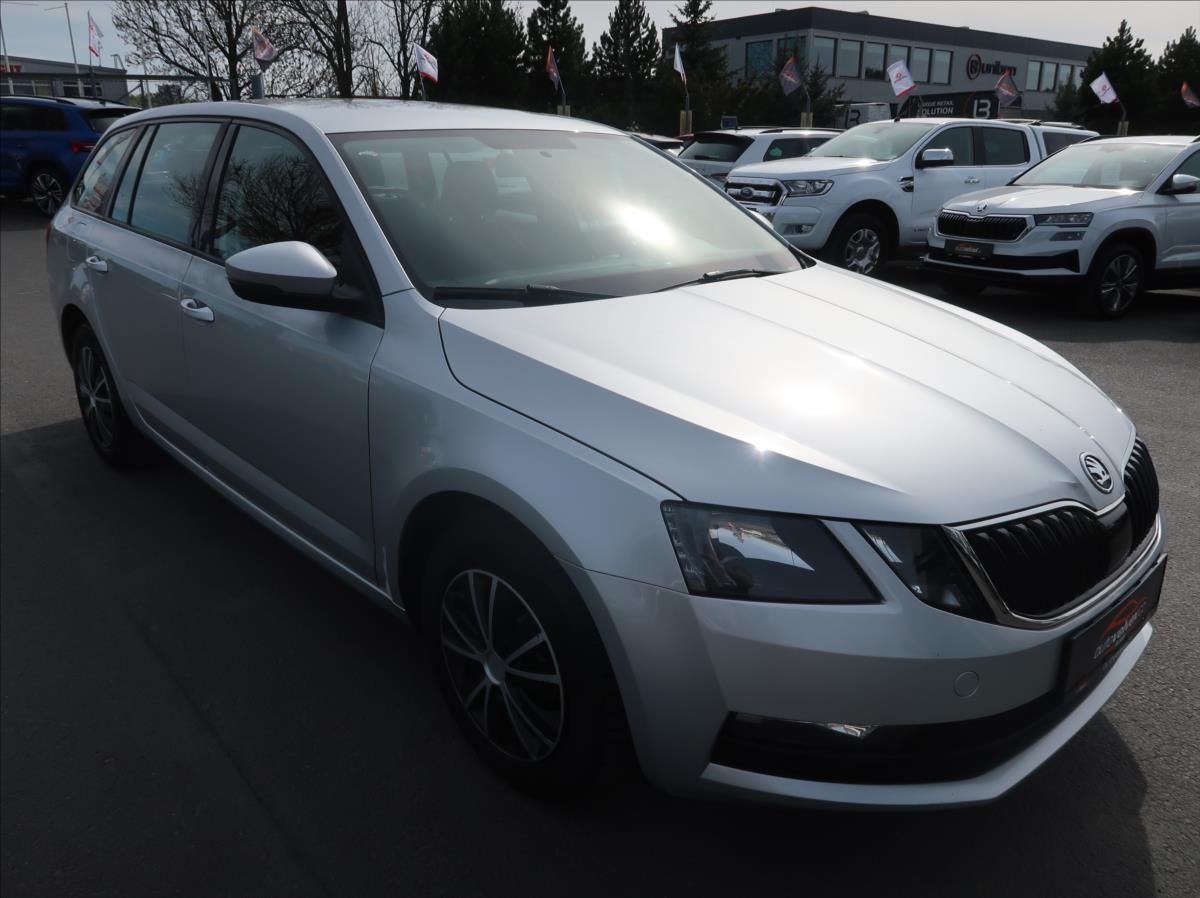 Škoda Octavia, 1,6 TDi,85kW,NovéČR,Klima,DPH - fotka 2