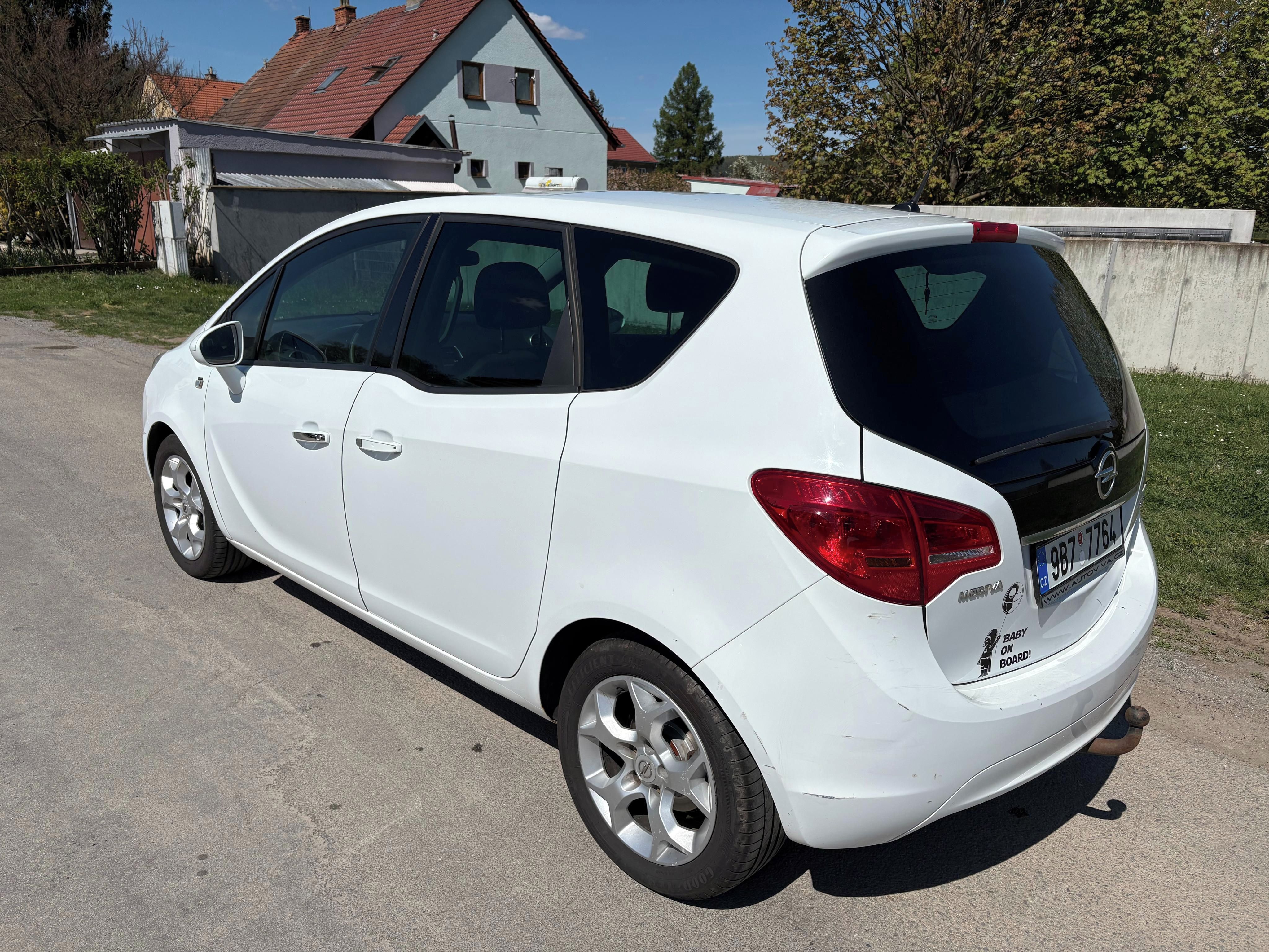 Opel Meriva, 1.4Turbo 88kW Nová STK ČR - fotka 4