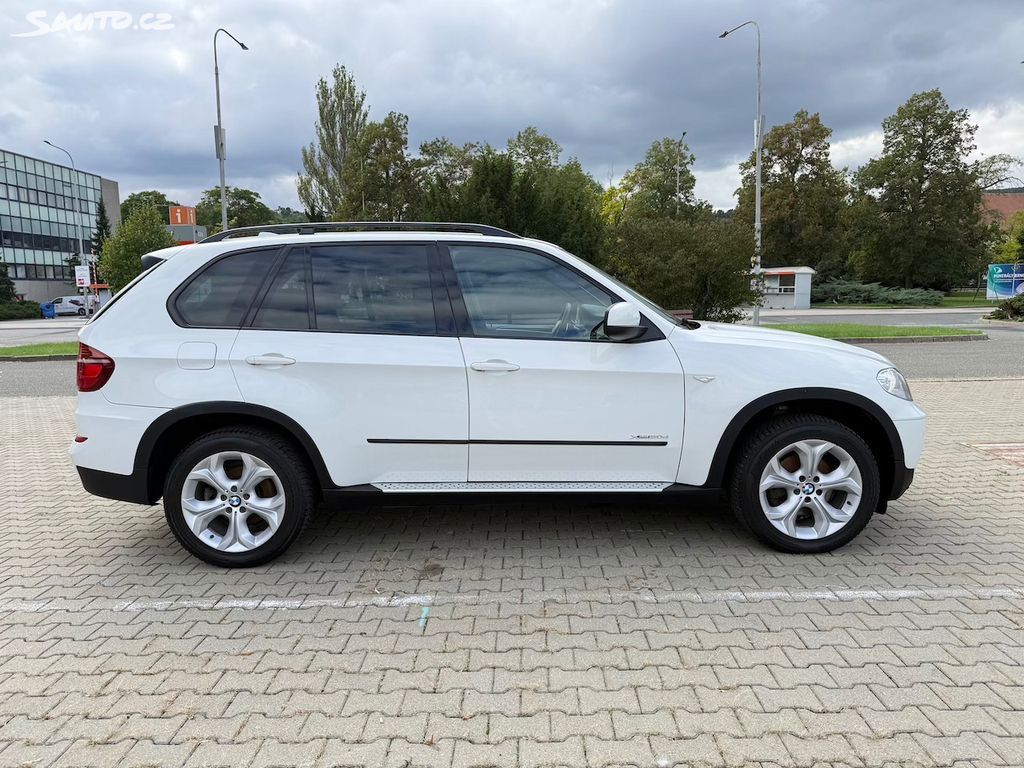 BMW X5, 3.0D xDrive, 180kw - fotka 3