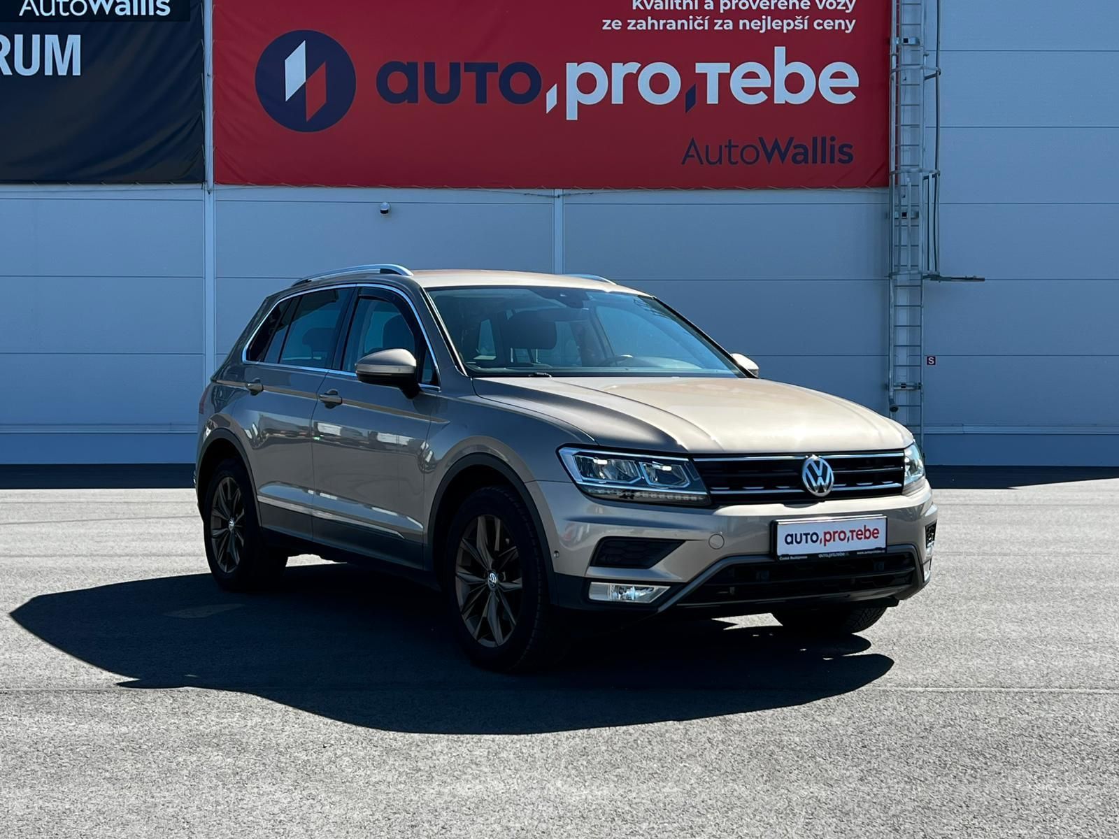 Volkswagen Tiguan, 2.0TDI DSG 4Motion Virtual TZ - fotka 2