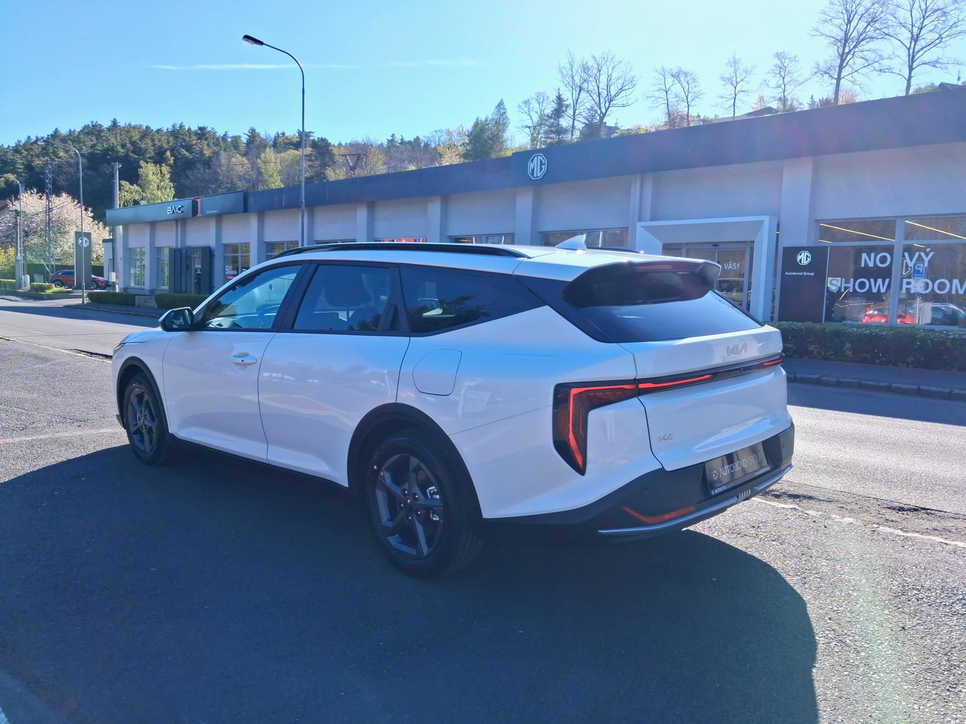 Kia K4, EXCLUSIVE 1.6 T-GDi 110kW 7DCT - fotka 5
