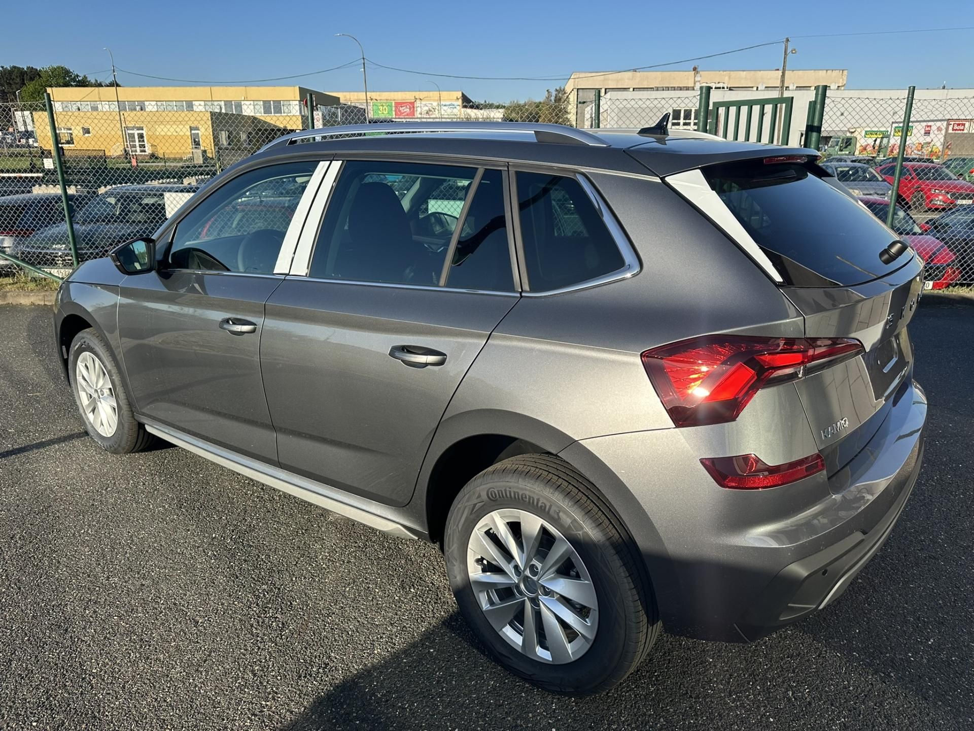 Škoda Kamiq, TOP SELECTION + tažné - fotka 4
