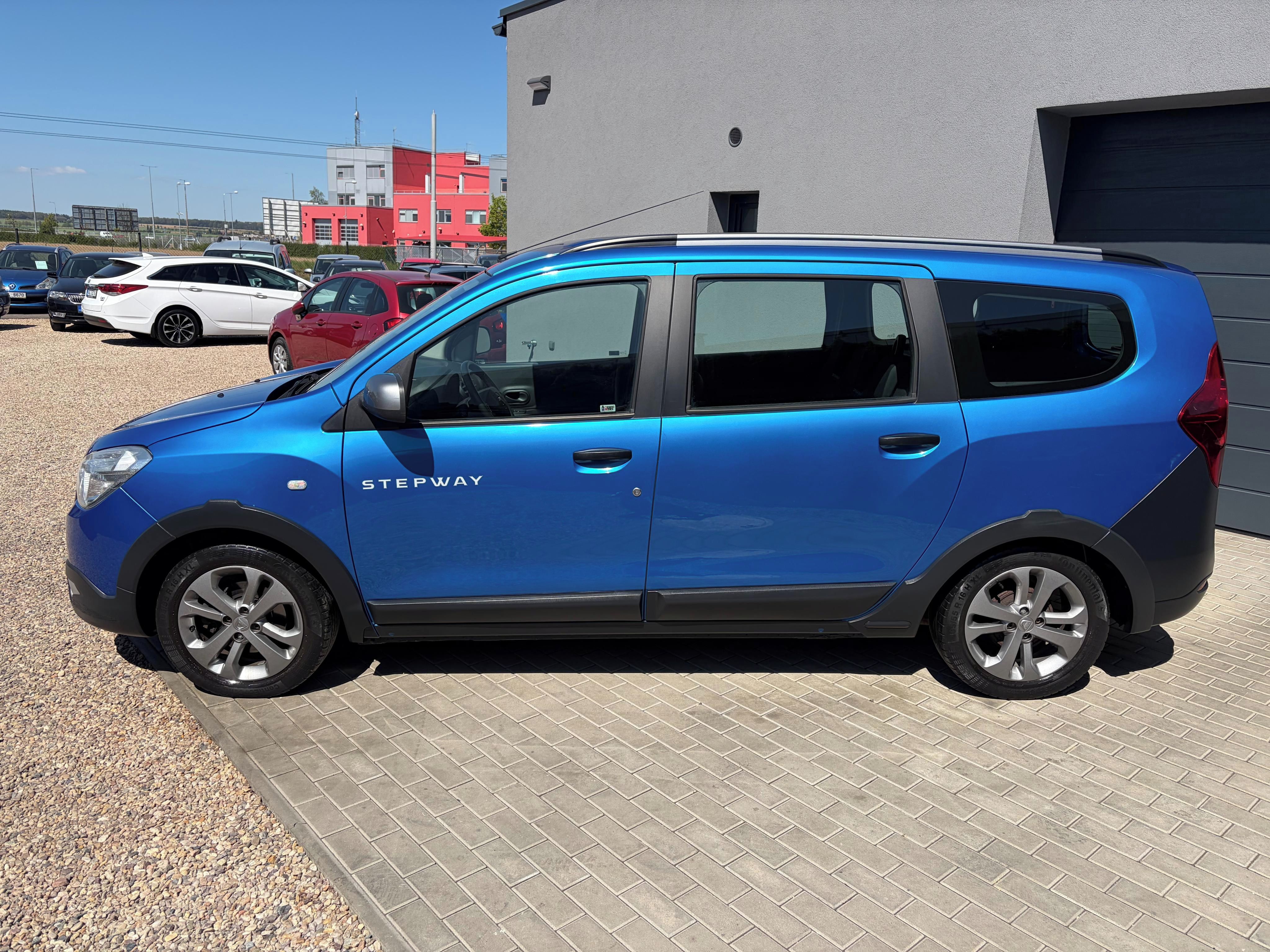 Dacia Lodgy, STEPWAY 1.2i 85KW, Po 1. Maj. - fotka 6