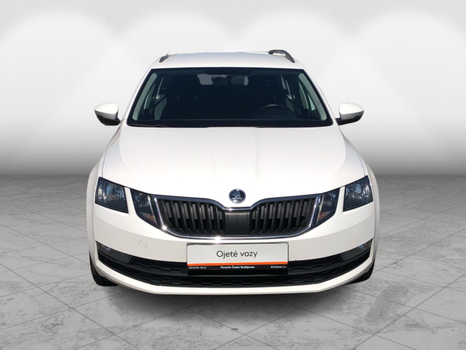 Škoda Octavia, Combi 1,6 TDI Ambition - fotka 4