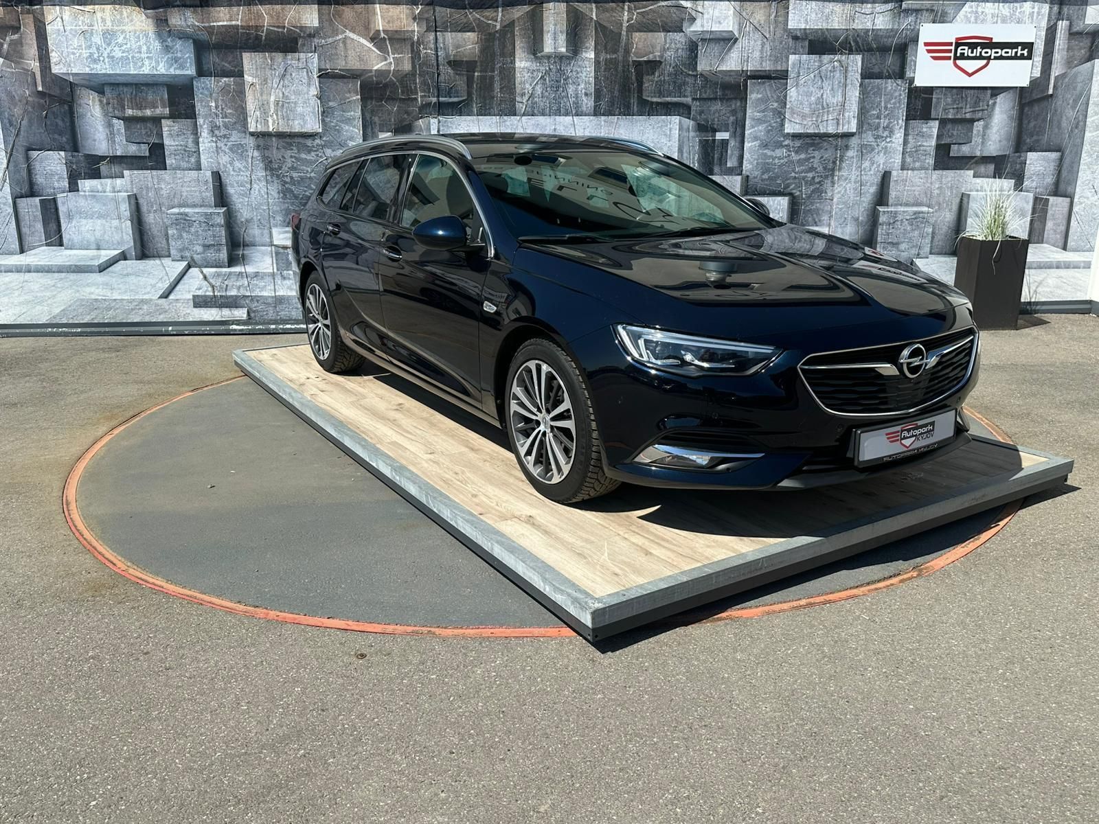 Opel Insignia, 2.0D, 125KW, MATRIX, MASÁŽ,DPH