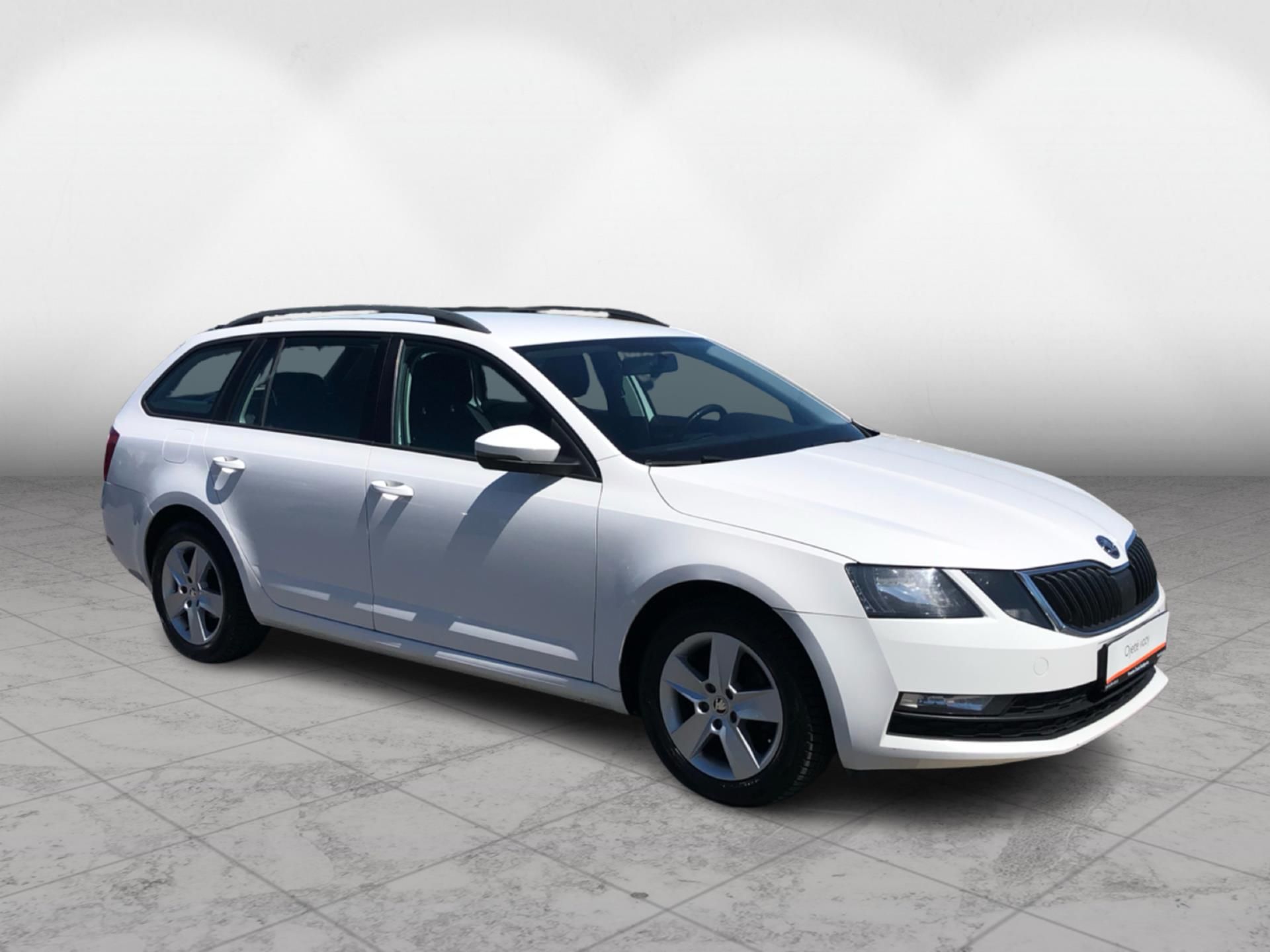 Škoda Octavia, Combi 1,6 TDI Ambition - fotka 6