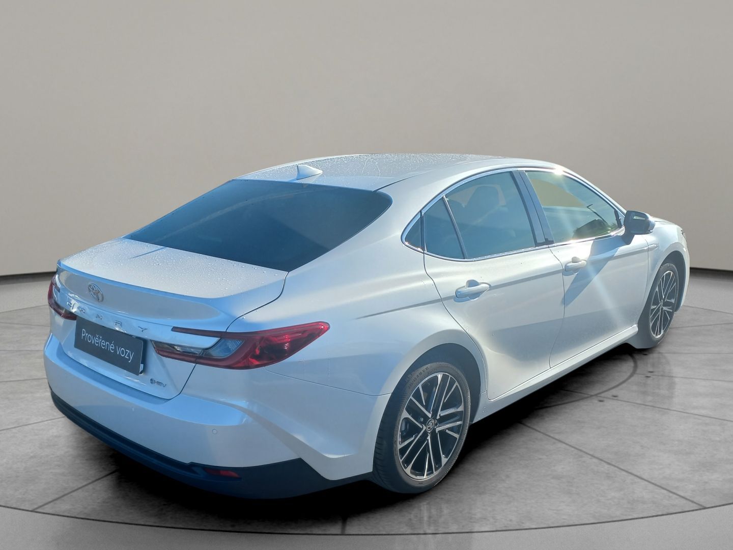 Toyota Camry, Prestige   2,5 HEV - fotka 2