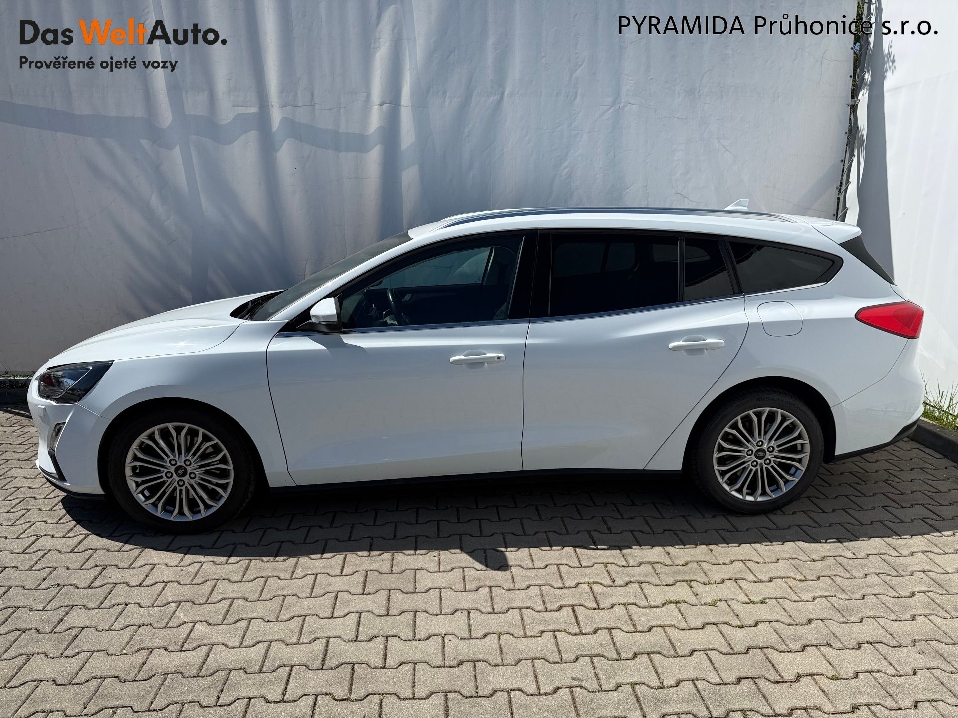 Ford Focus, 2.0 EcoBlue 110 kW Titanium Po - fotka 3