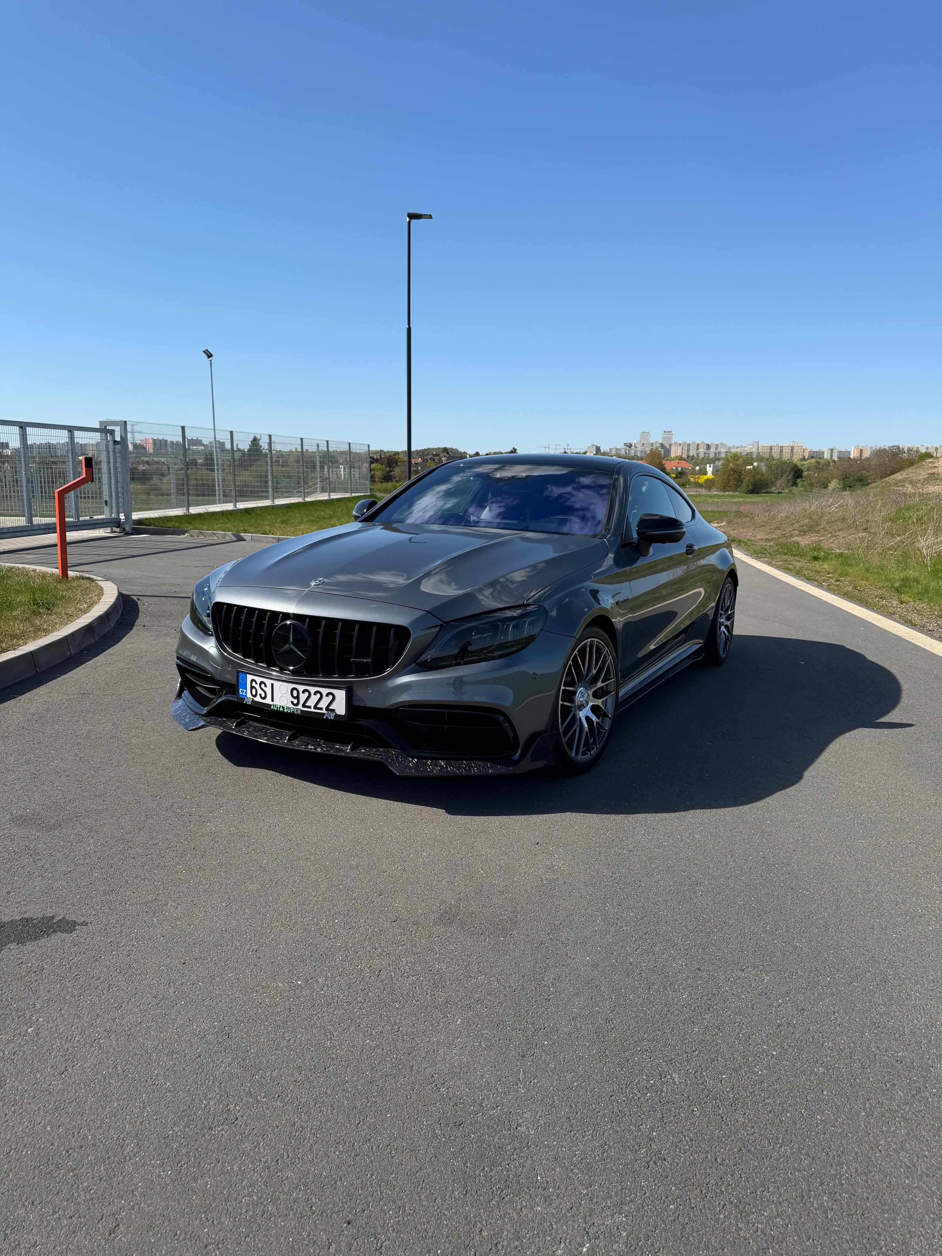 Mercedes-Benz Třídy C, Mercedes AMG C63S Coupe - fotka 2