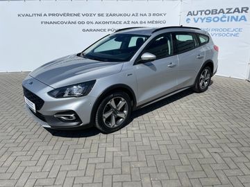 Active Com. 1.5TDCi! Tažné!