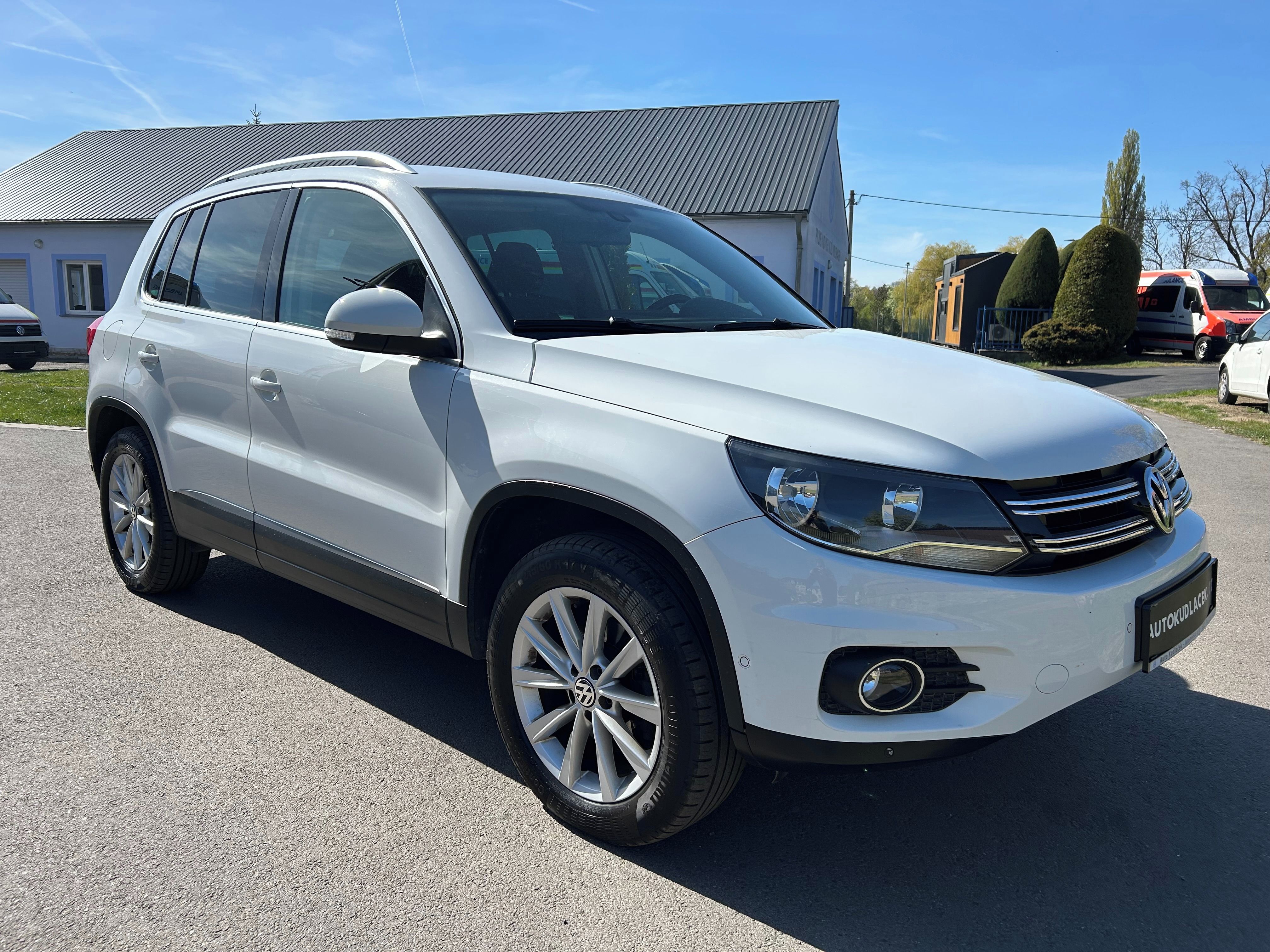 Volkswagen Tiguan, 2.0 TDI - DSG 4x4 - fotka 3