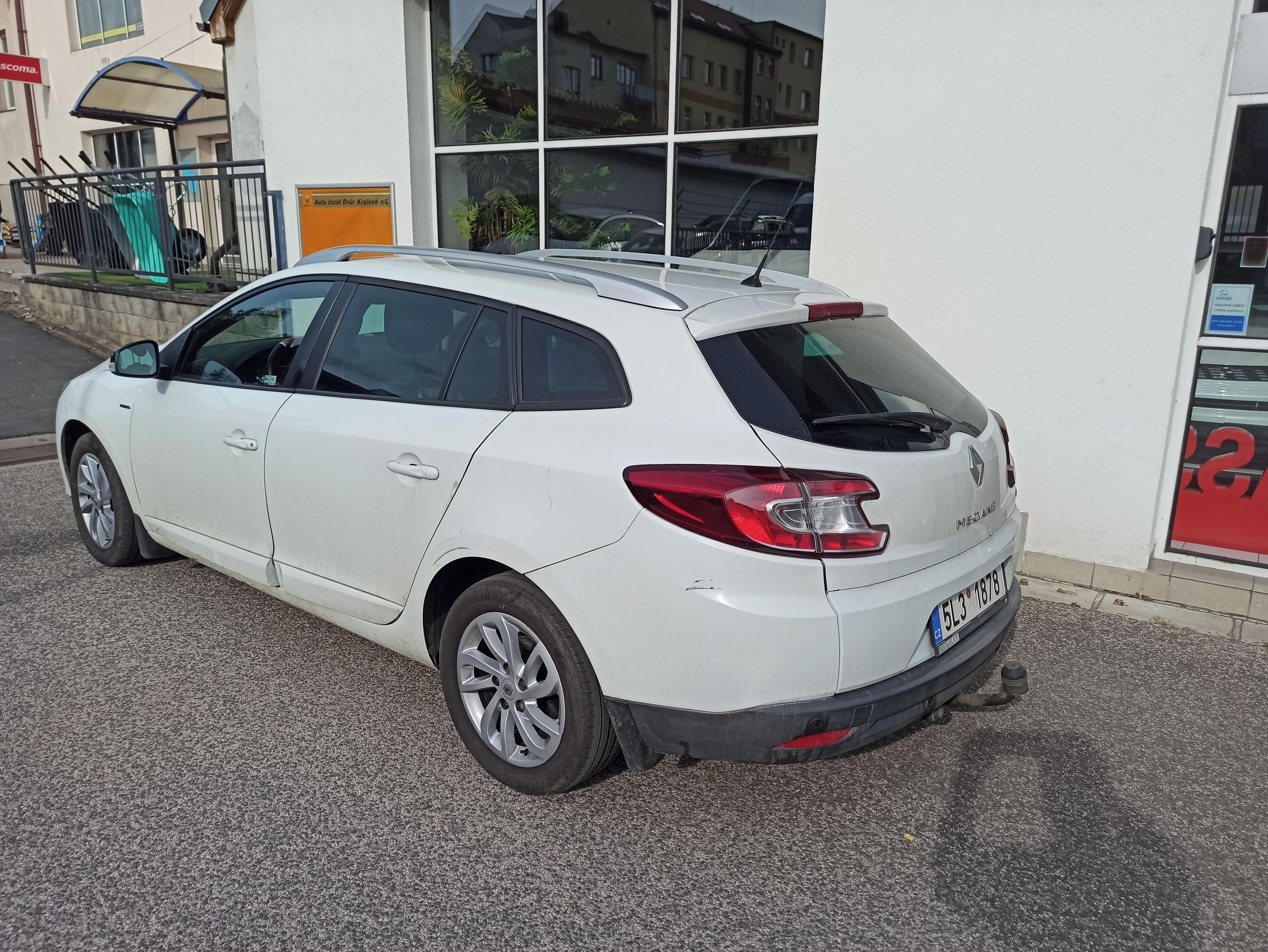 Renault Mégane, 1. majitel, nebouráno - fotka 5