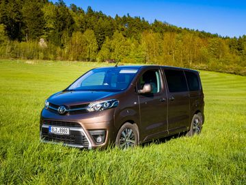 Toyota Proace Verso Family