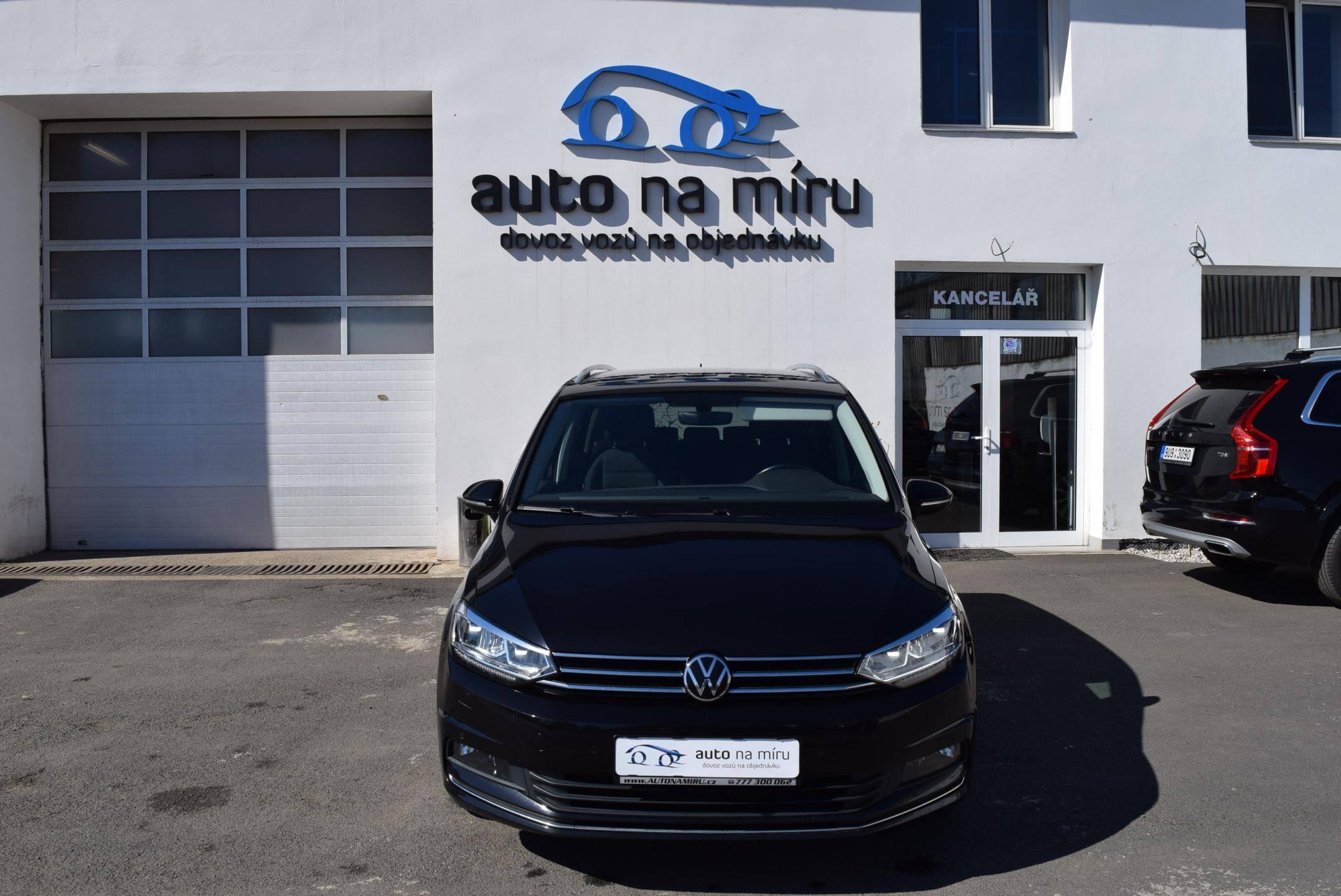 Volkswagen Touran, 2.0TDI 110kw DSG 7MÍST HIGHLIN - fotka 3