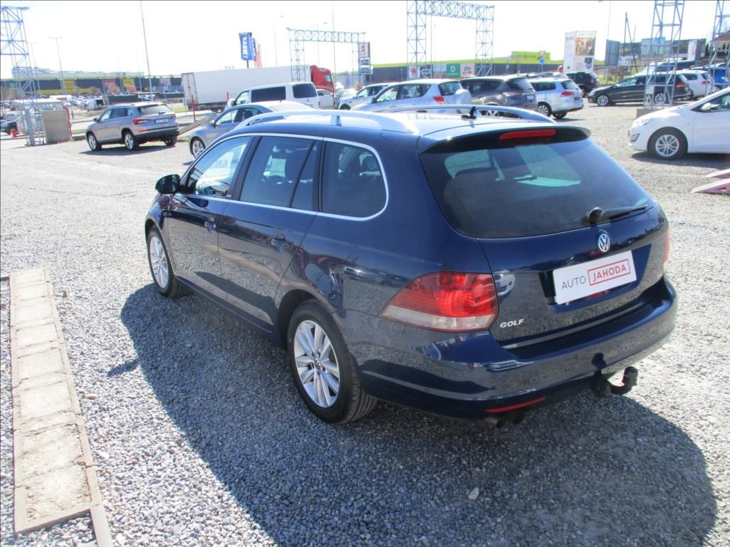 Volkswagen Golf, 1,4 TSI,digiklima,servis,tažné - fotka 6