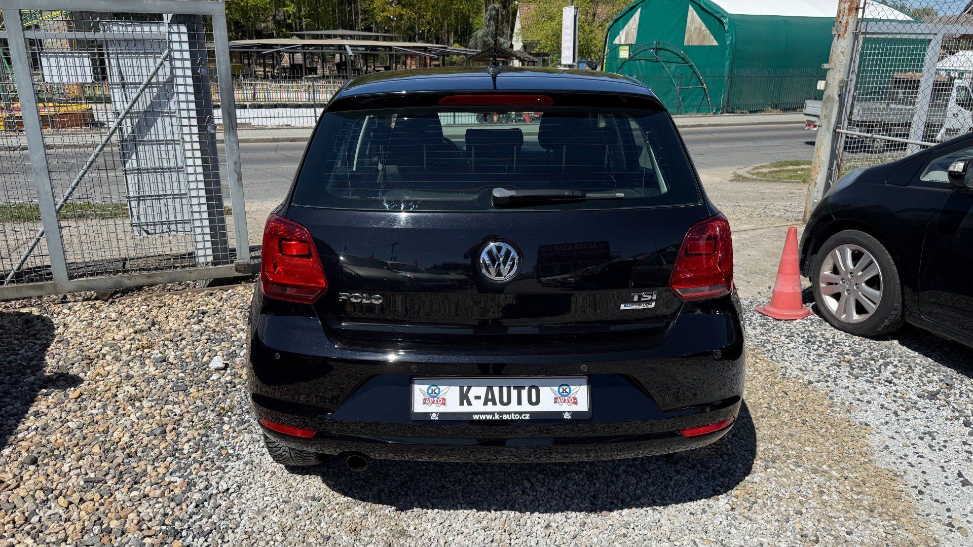 Volkswagen Polo, 1.2TSi 66kW *Alu*Tažné*PDC* - fotka 5