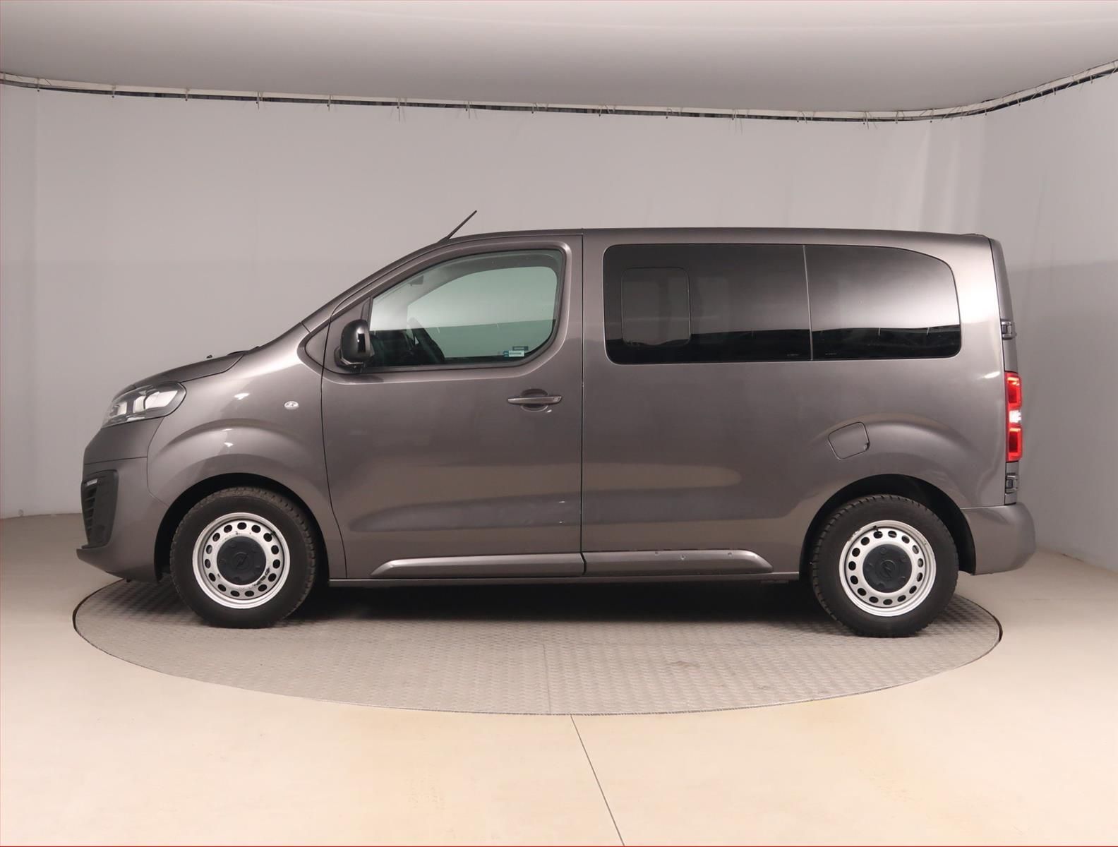 Opel Vivaro, 1.5 CDTI, Combi, 9 míst, S - fotka 3