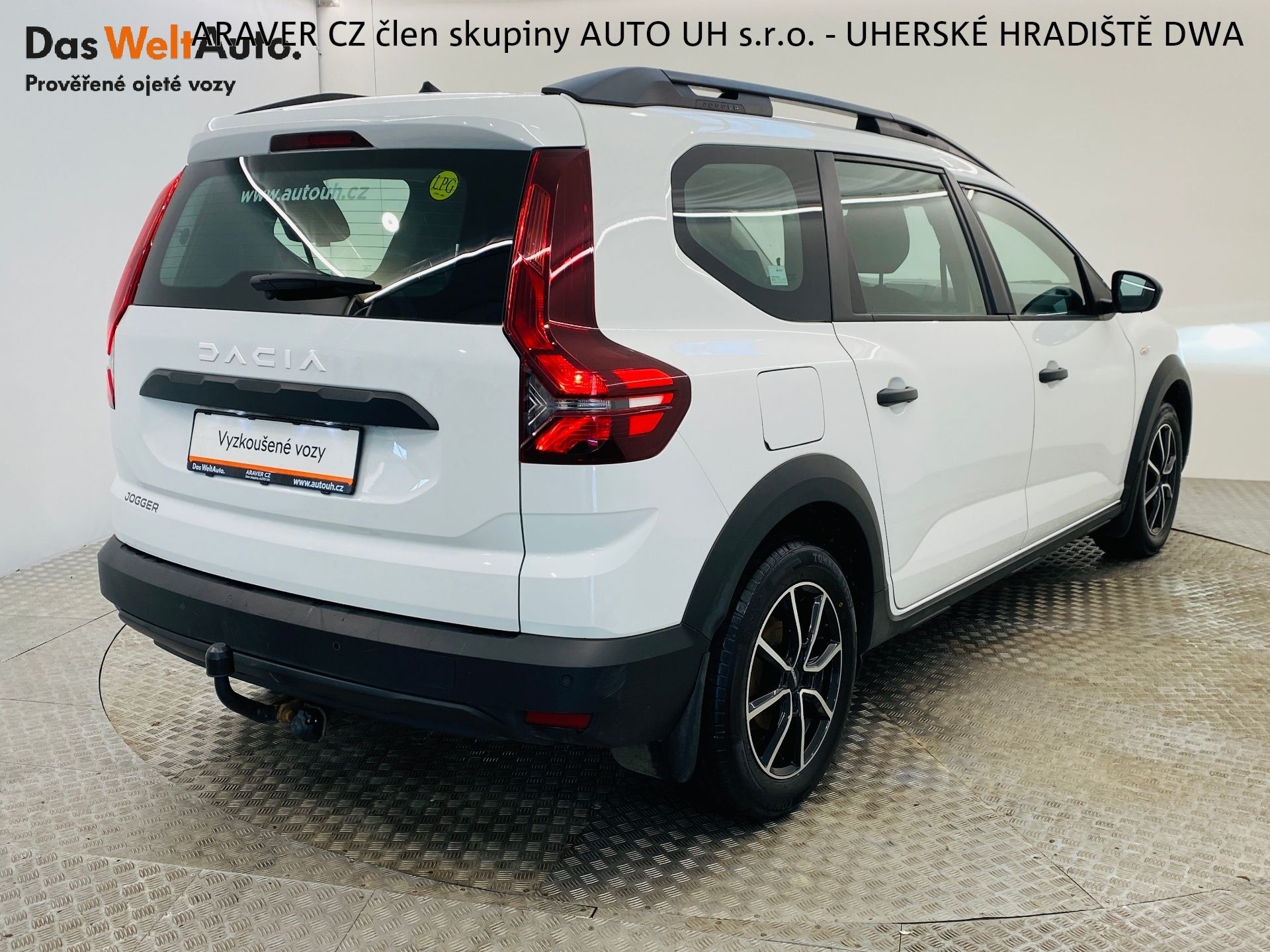 Dacia Jogger, 1.0 TCe 67kW LPG 7 Míst - fotka 2