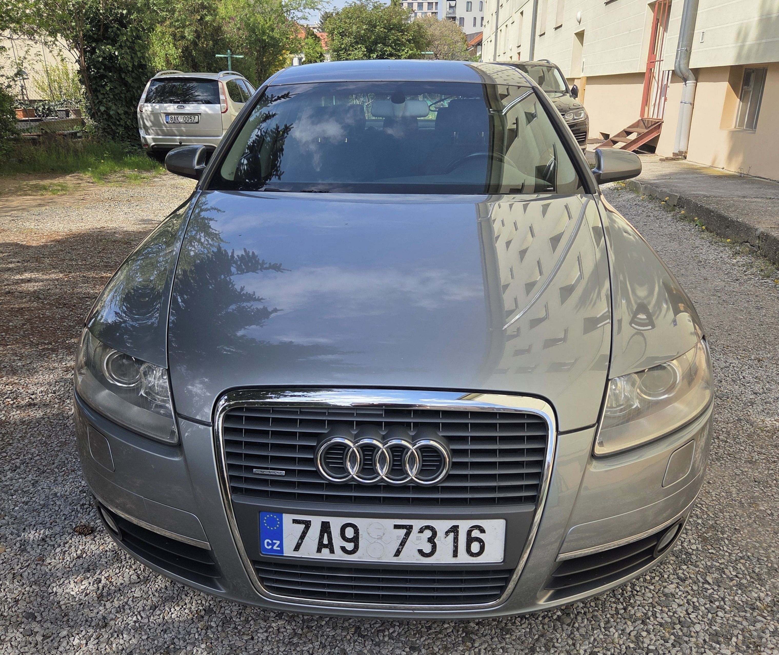 Audi A6, Koupeno v CZ; 2. majitel - fotka 2