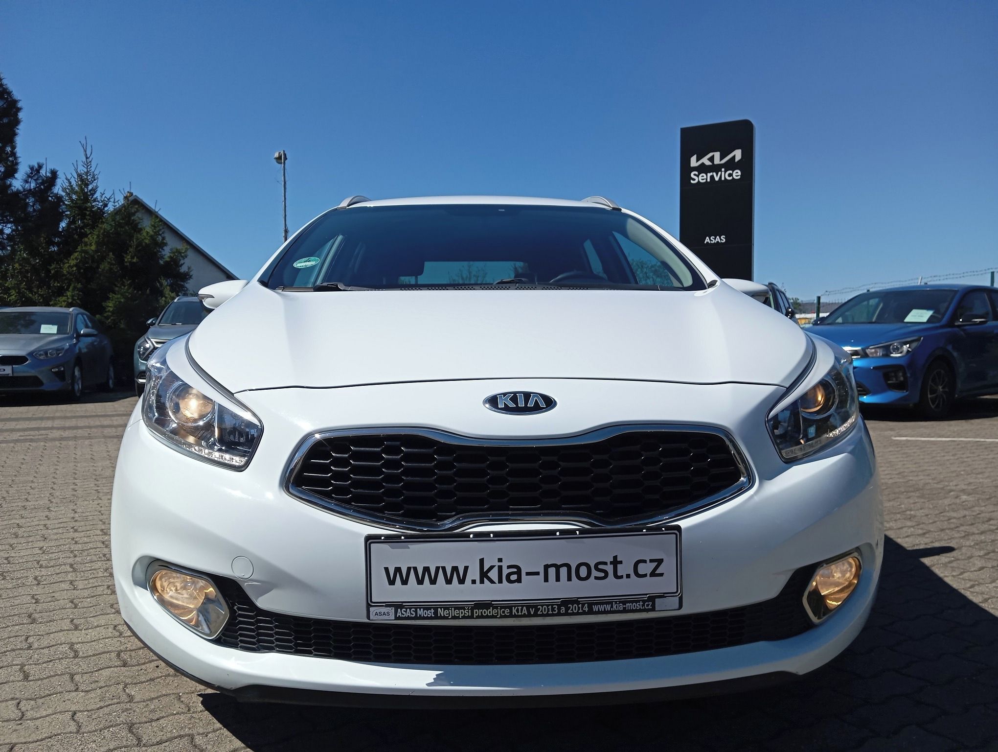 Kia Cee´d SW, 1.6 CRDi 94kW TOP 2015 - fotka 3