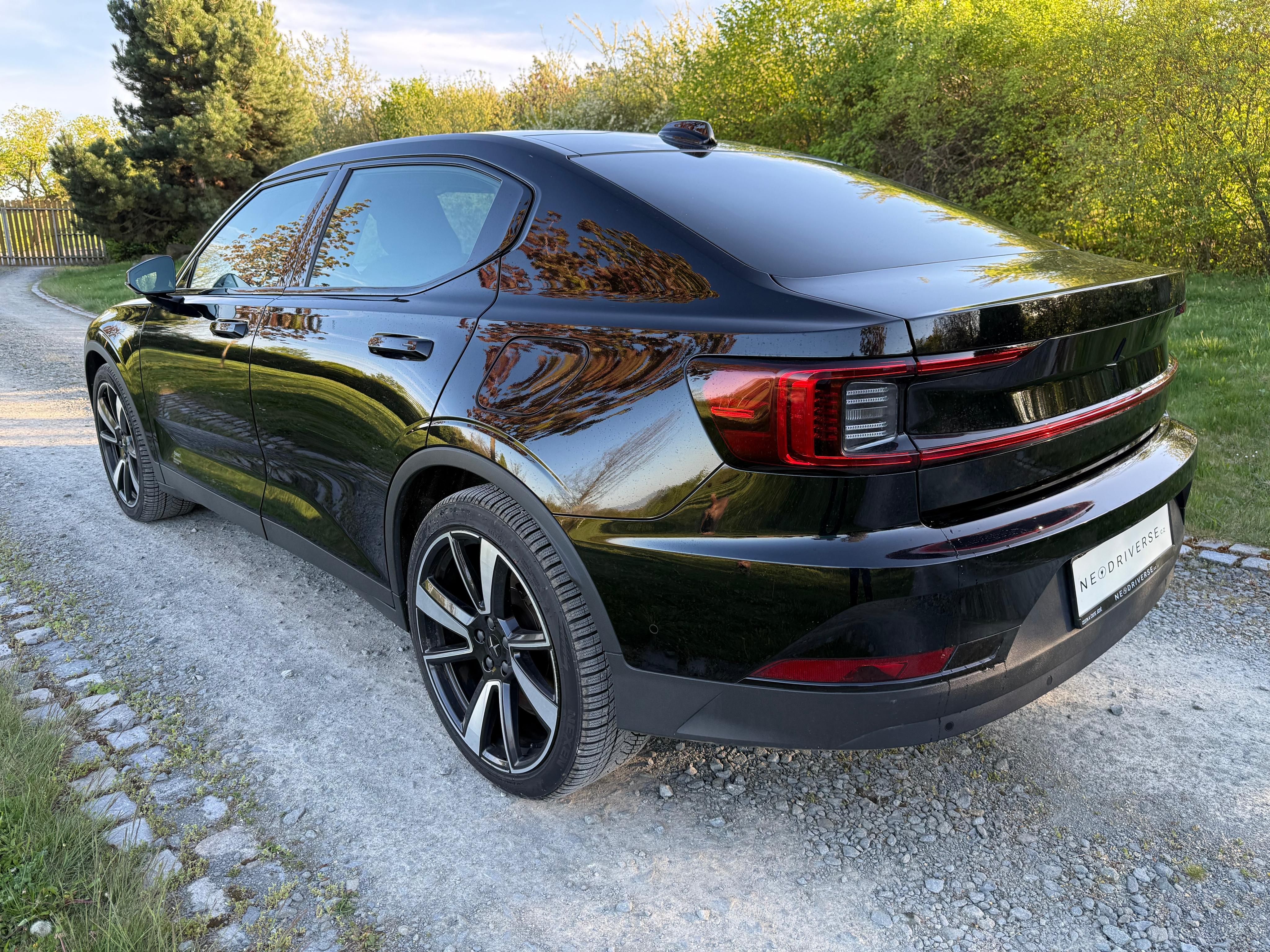 Polestar 2, Long Range Dual Motor 360 kam - fotka 4