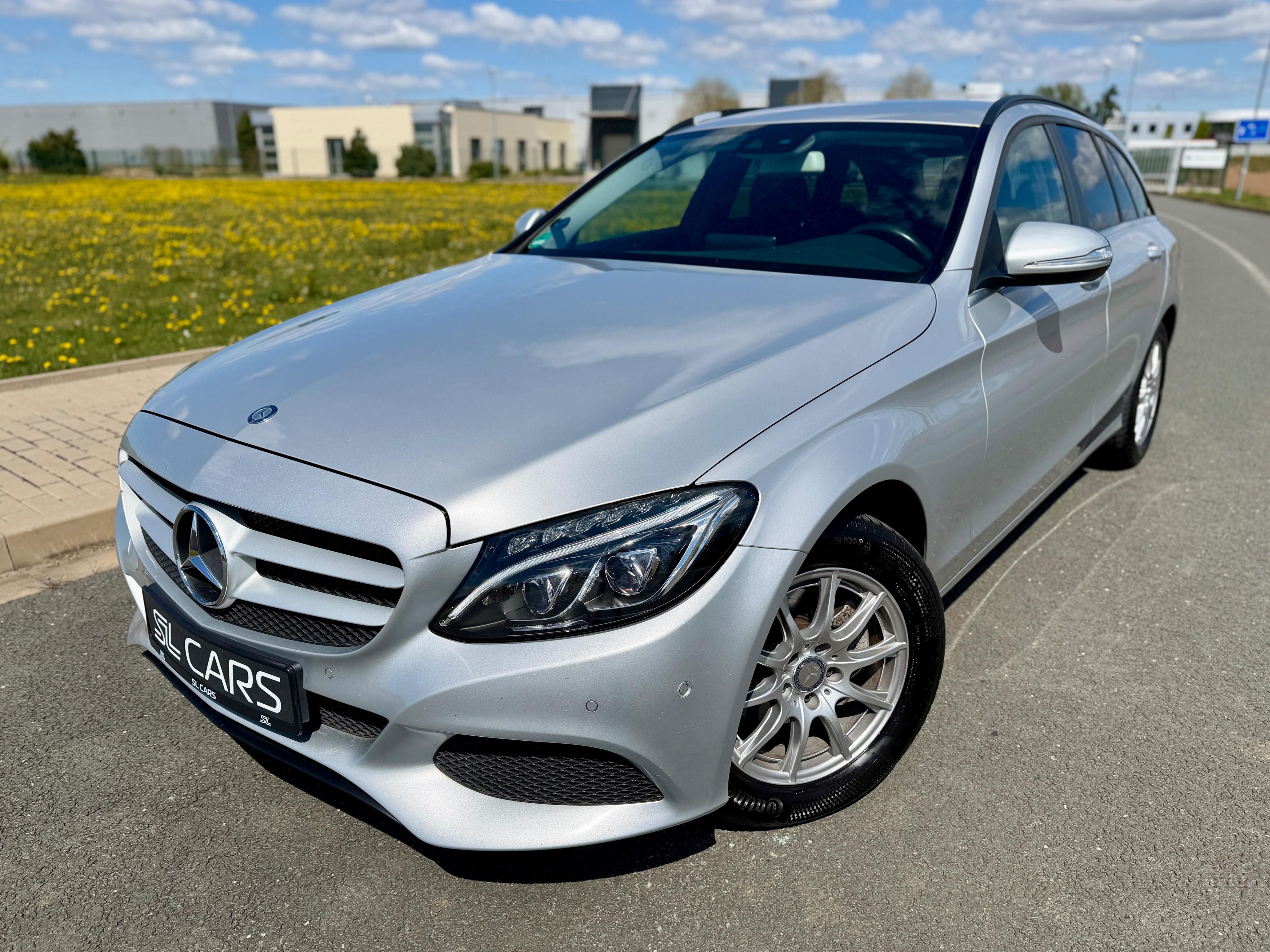 Mercedes-Benz Třídy C, 200d FULL LED NAVI SERVISKA