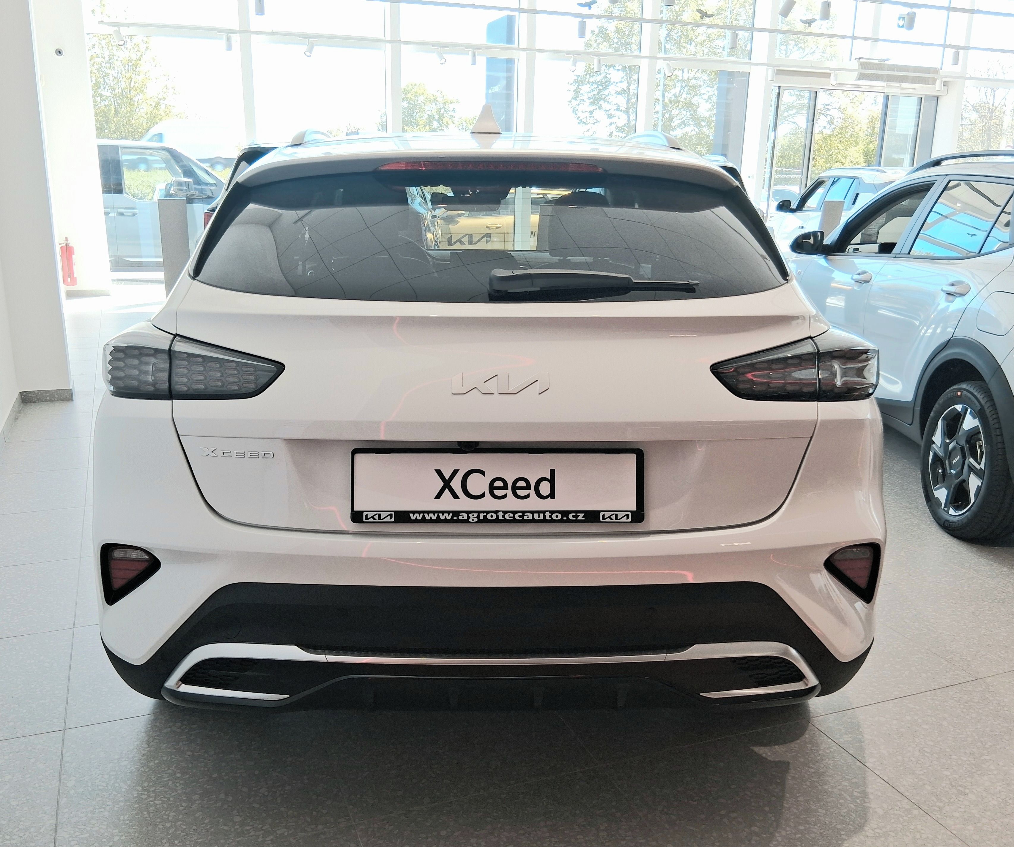 Kia XCee´d, 1,6 T-GDi 7DCT 110kW STEEL EDI - fotka 4