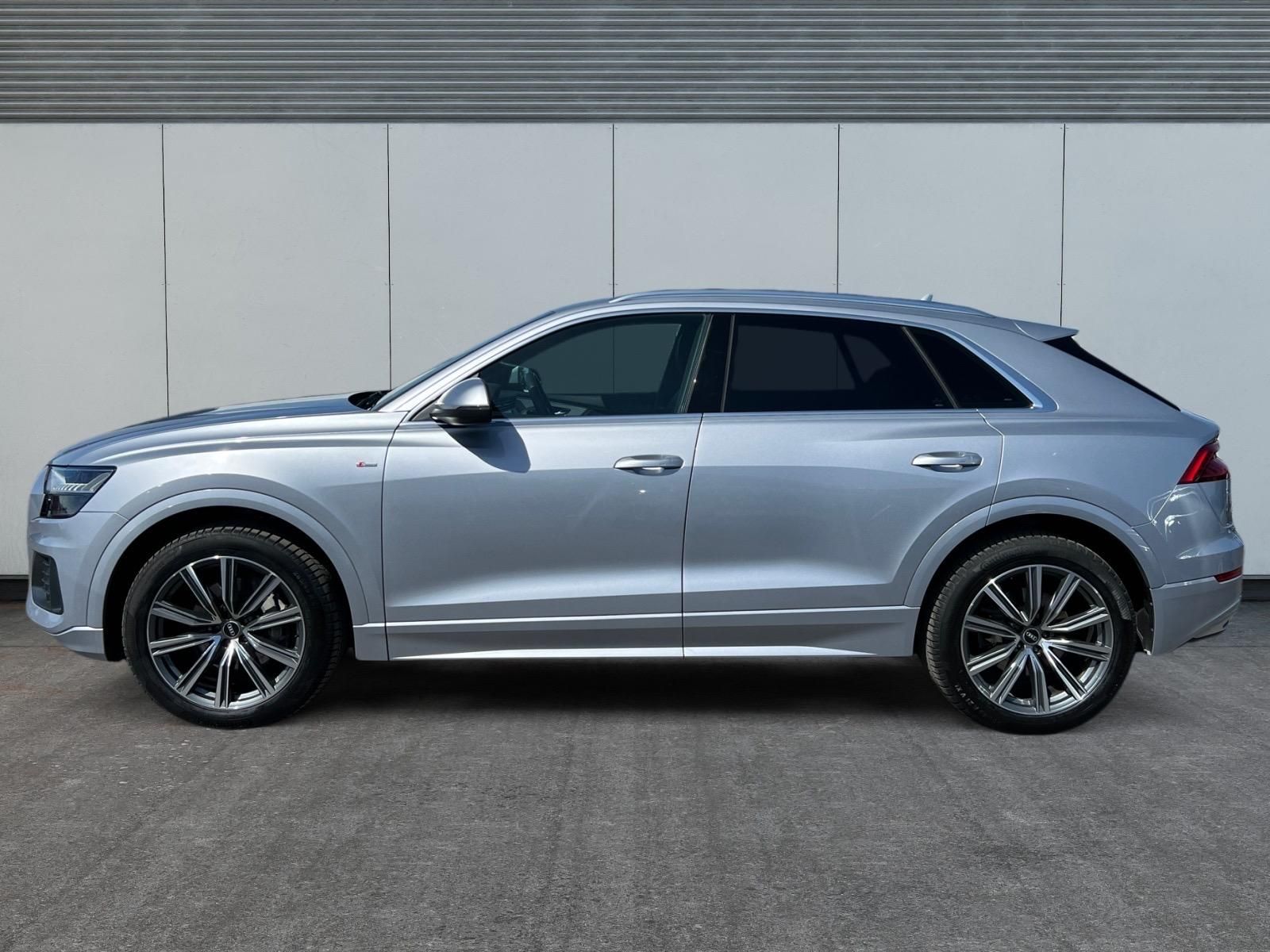 Audi Q8, 3.0TDI 210kW S-LINE TAŽNÝ WEBA - fotka 2