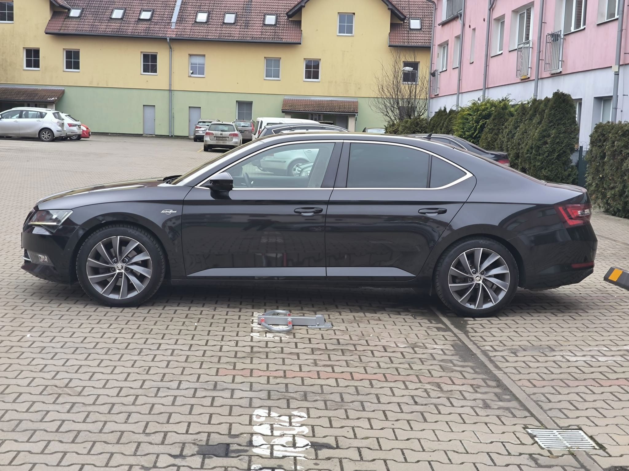 Škoda Superb, 2.0 TDI 140 KW 4X4 DSG L&K - fotka 6