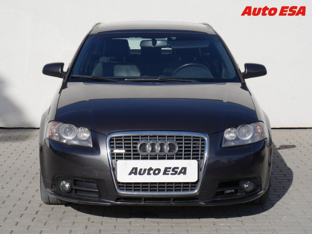 Audi A3, 2.0 TDI - fotka 2