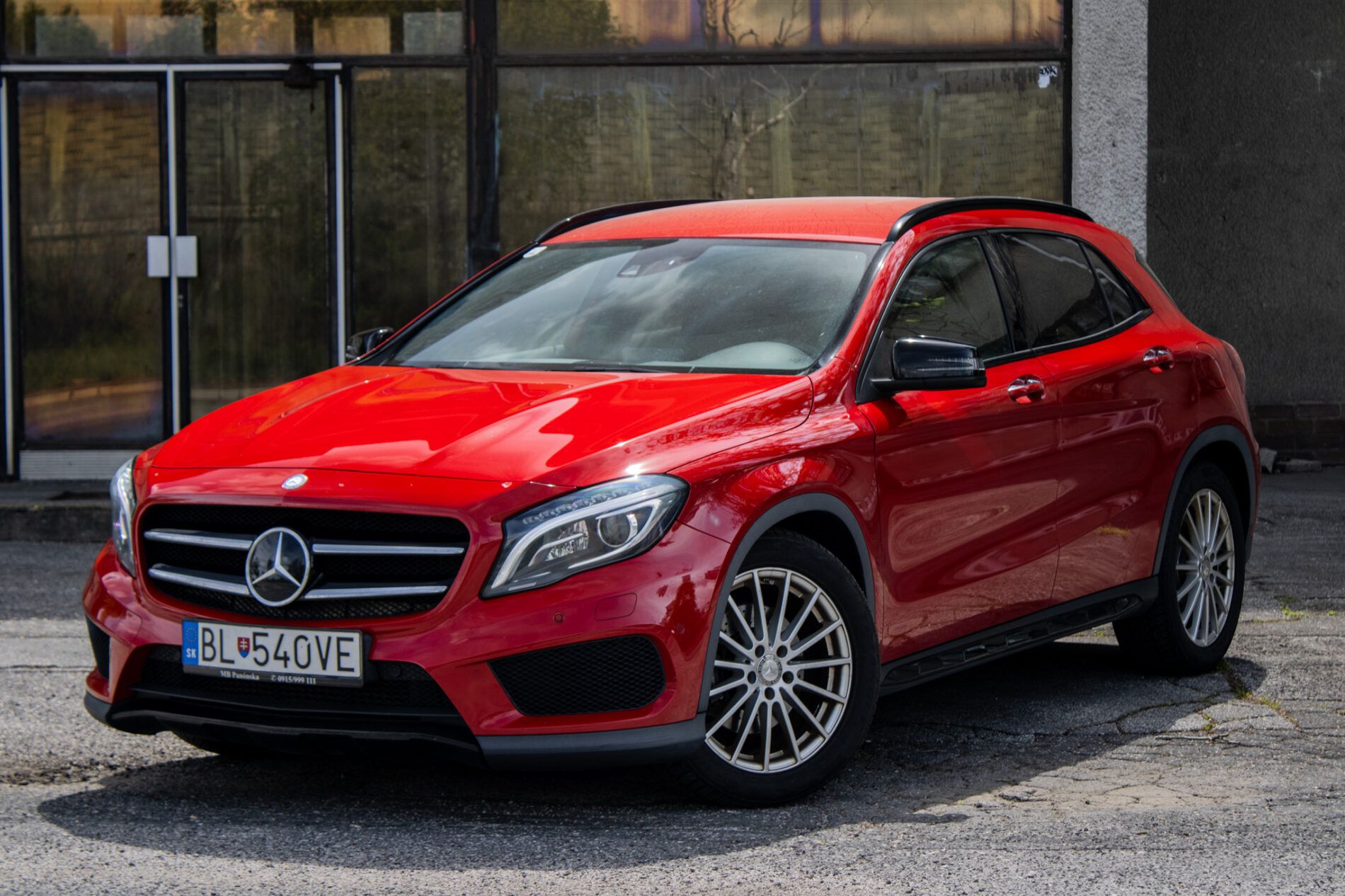 Mercedes-Benz, GLA trieda