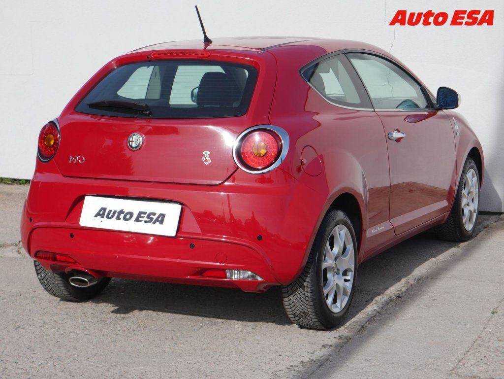 Alfa Romeo MiTo, 1.4i,ČR,Klima - fotka 6