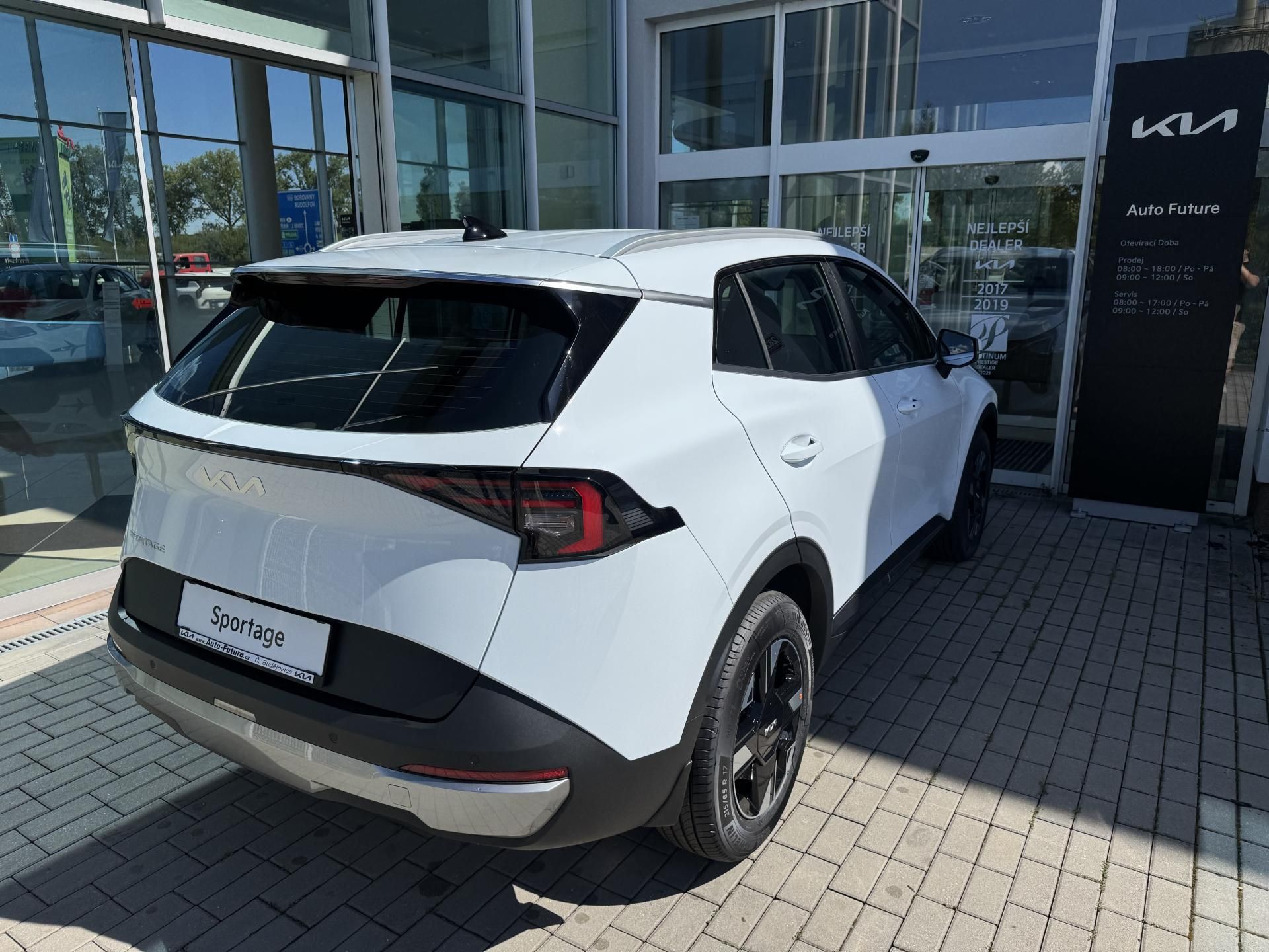 Kia Sportage, NQ5 1,6 T-GDi 4x2 COMFORT - fotka 2