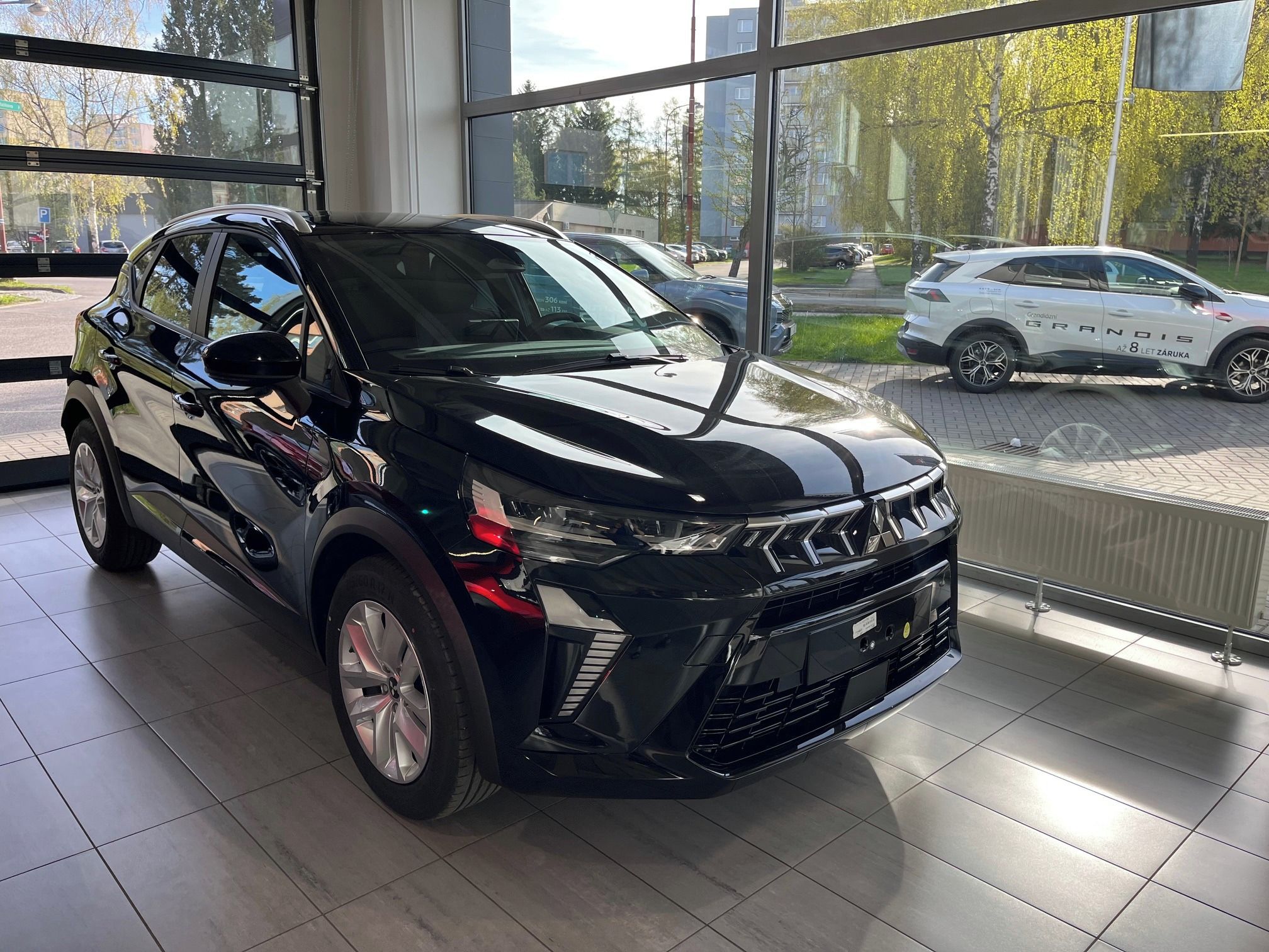 Mitsubishi ASX, 1.2 INVITE+ 6st.manuál 115HP - fotka 3