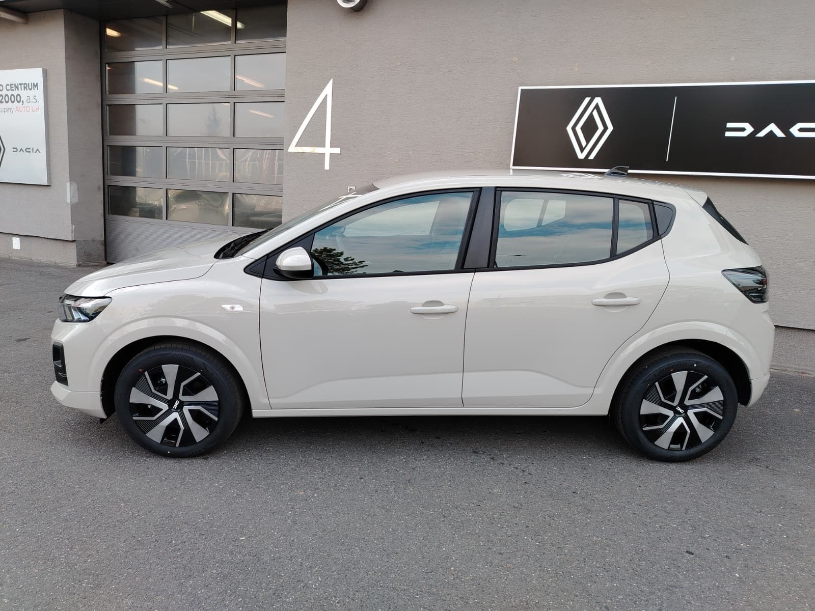 Dacia Sandero, Expression ECO-G 120 - fotka 2