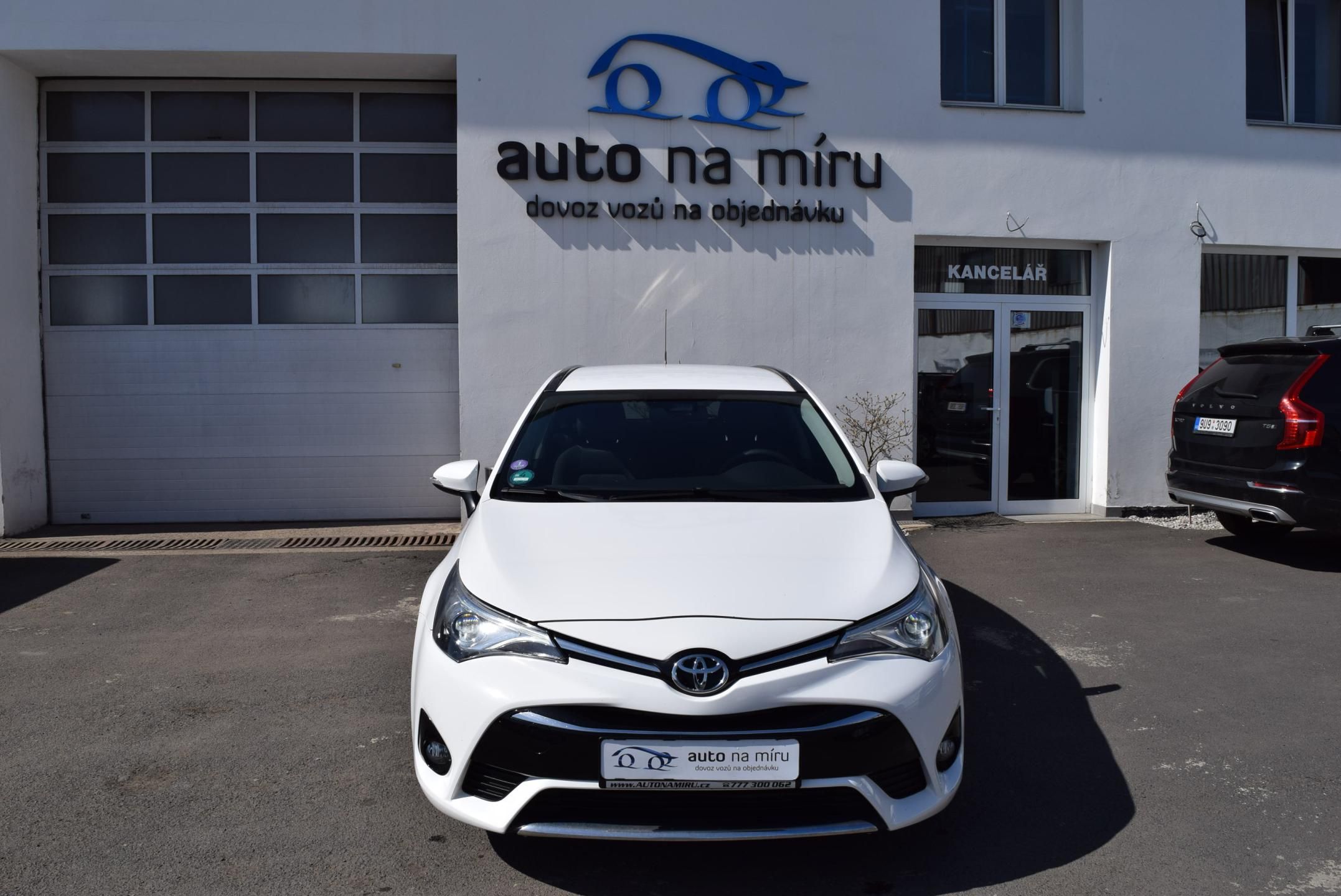 Toyota Avensis, 1.8VVTI 108kw TEAM D XEN NAVI - fotka 3