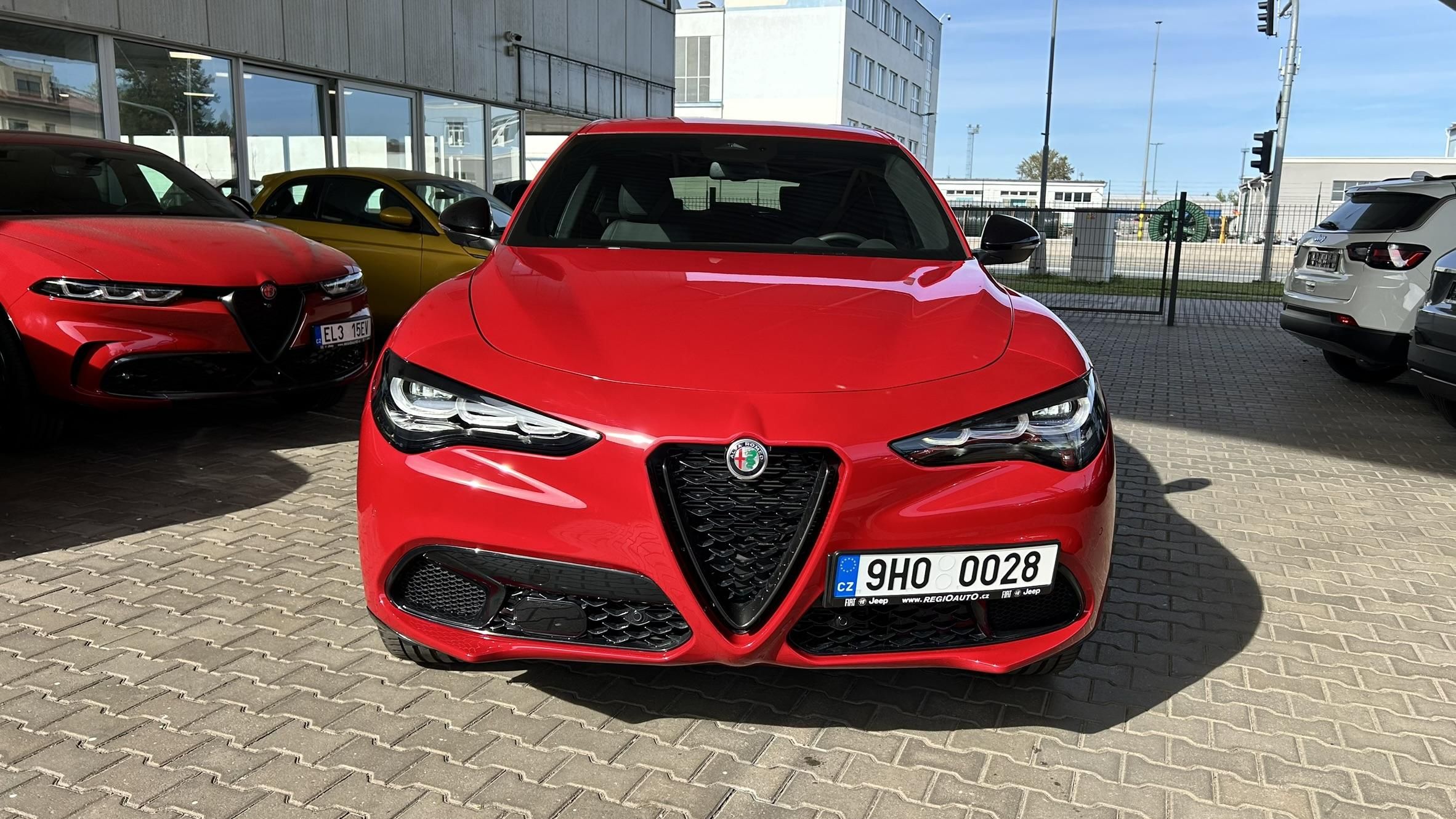 Alfa Romeo Stelvio, 2.0i 280k AWD Veloce - fotka 3