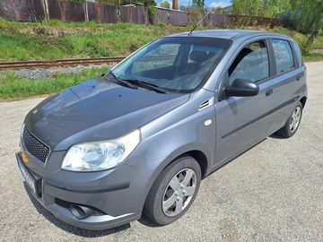 Aveo 89 600km!1.maj, nové v ČR