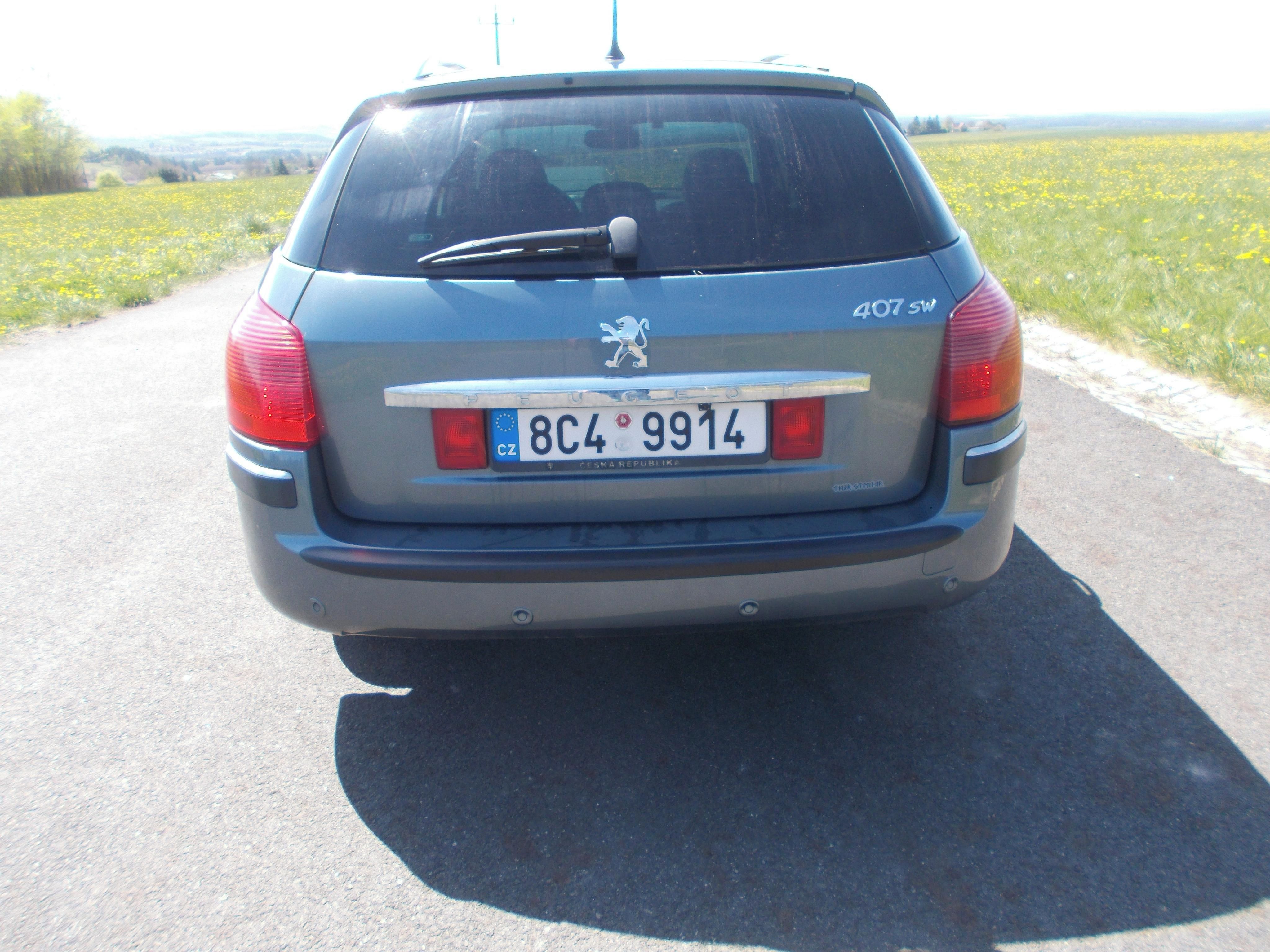 Peugeot 407, 2,0 HDI 100KW - fotka 4
