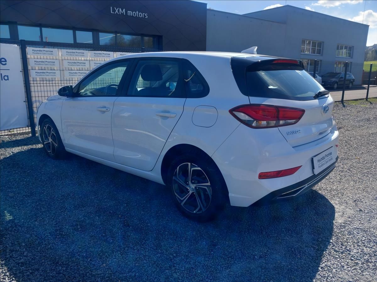 Hyundai i30, 1,0 TGDI COMFORT DCT - fotka 6