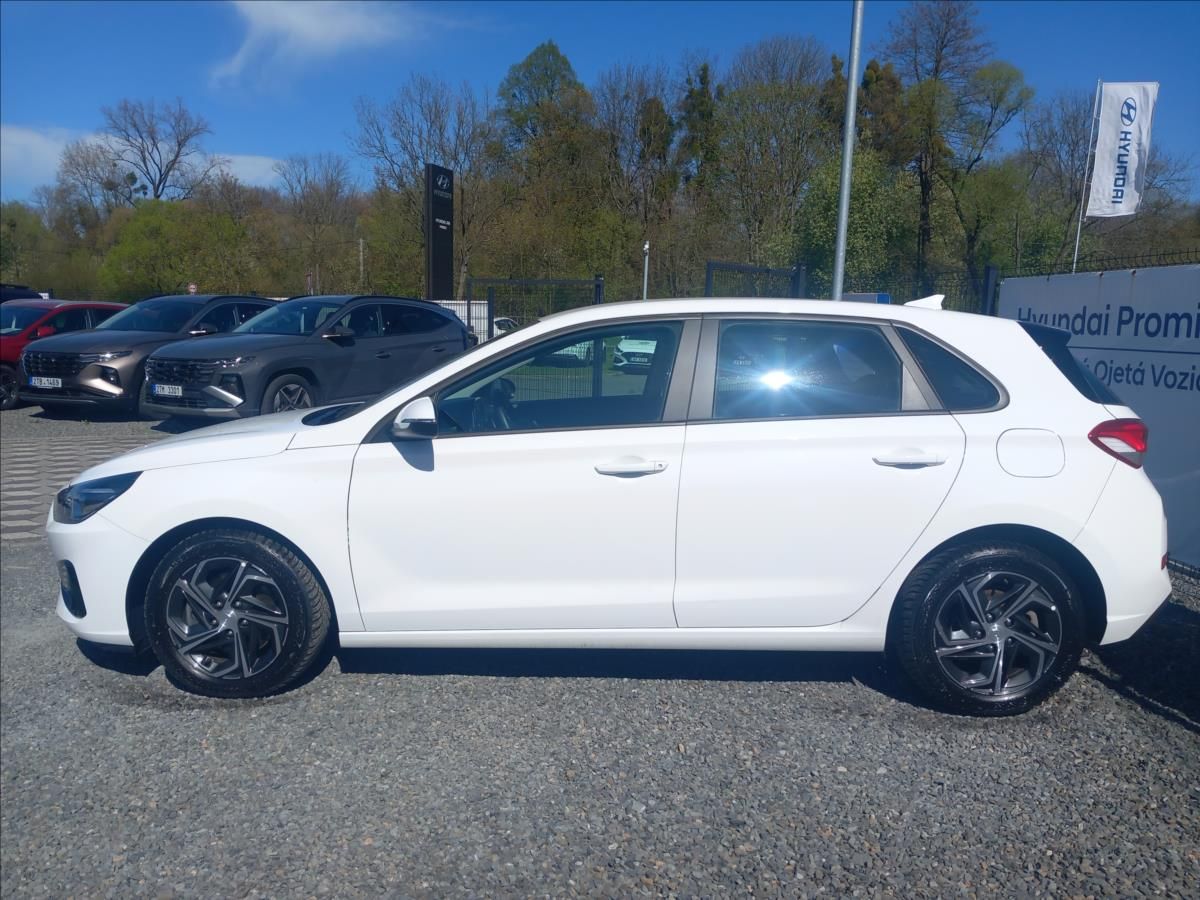 Hyundai i30, 1,0 TGDI COMFORT DCT - fotka 4