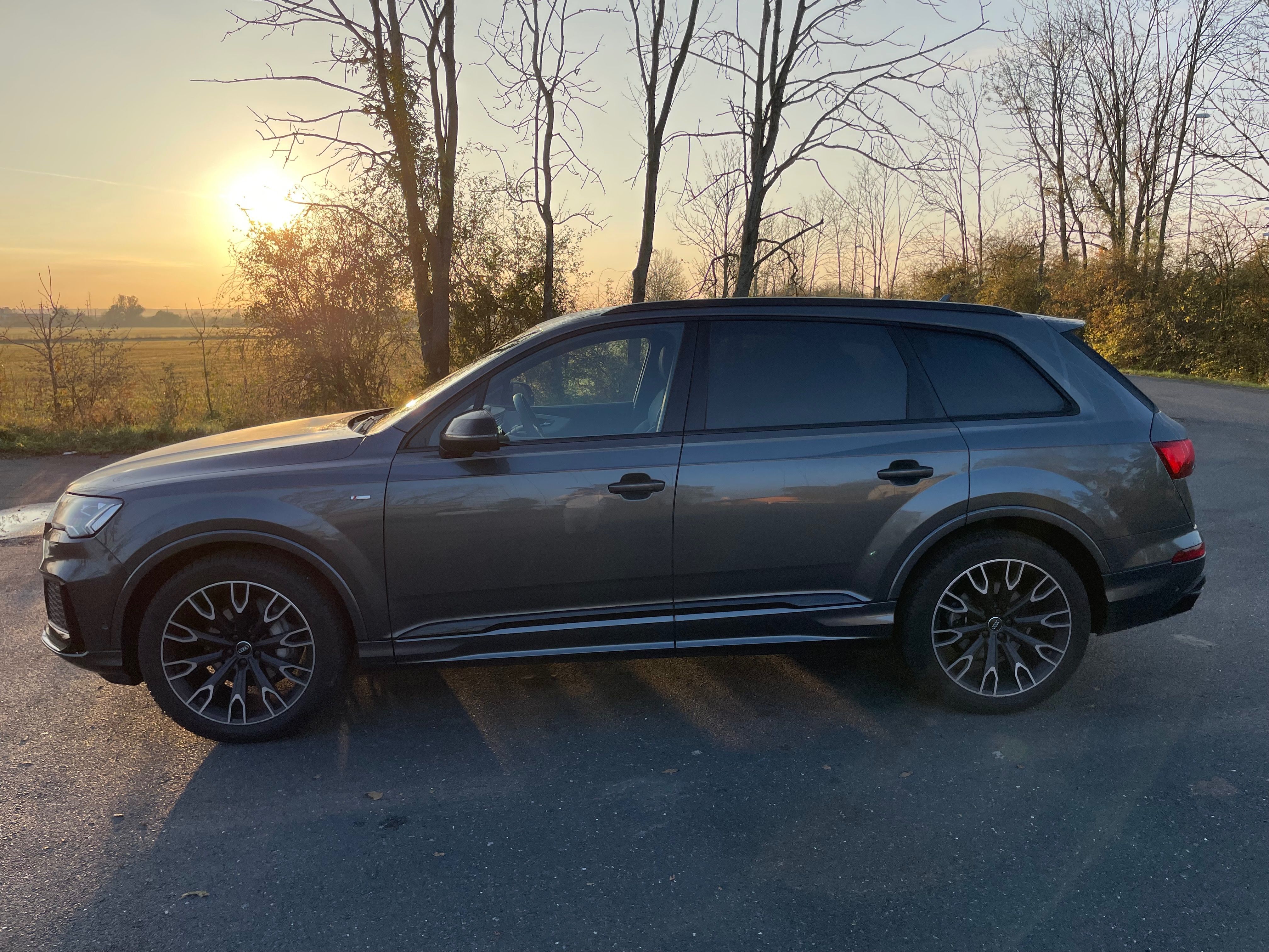 Audi Q7, S-line, laser, vzduch, záruka - fotka 6
