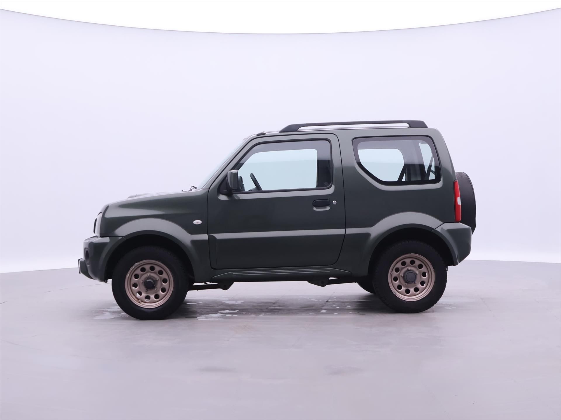 Suzuki Jimny, 1,3 VVT 63kW Club CZ - fotka 4