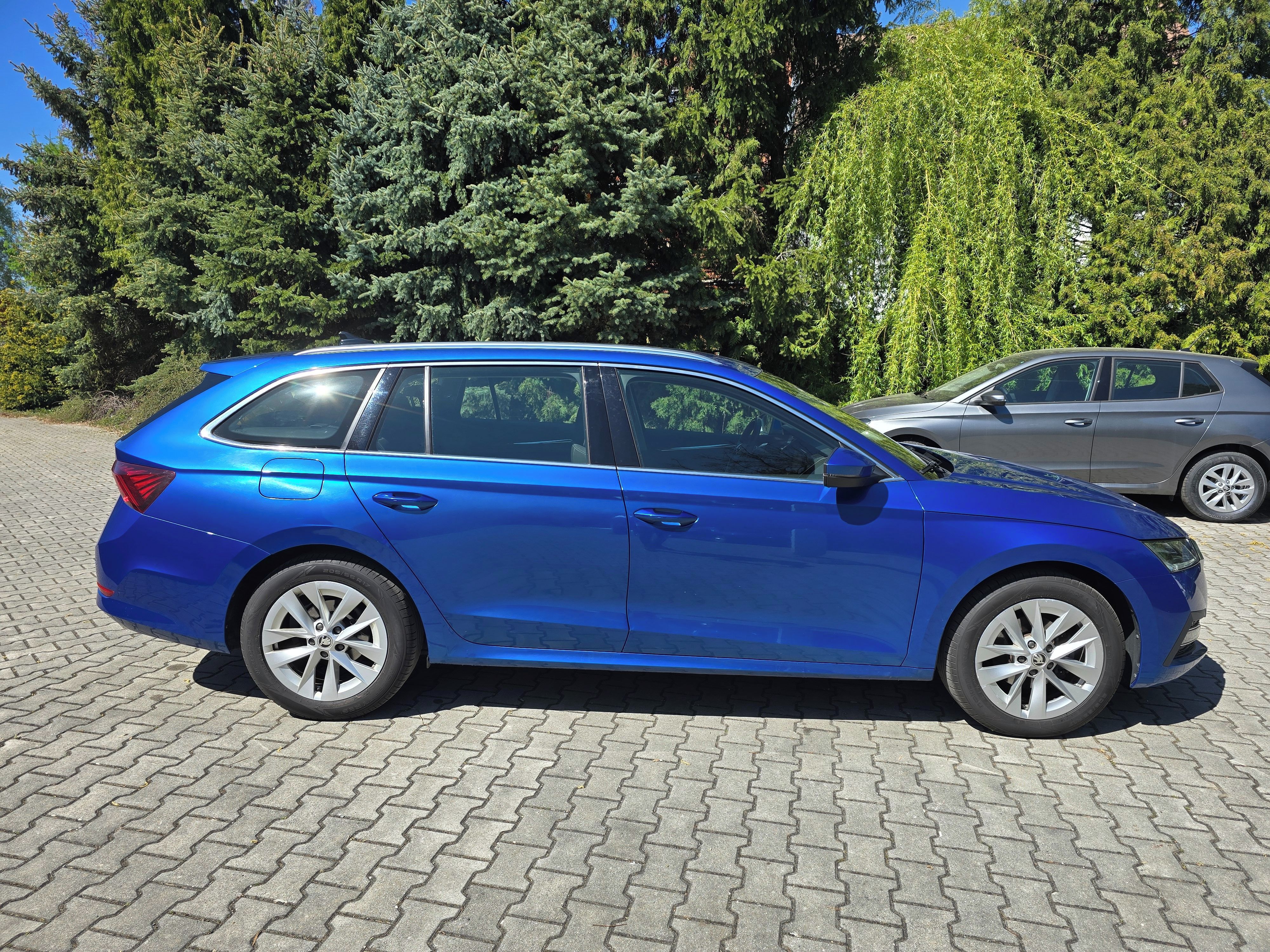 Škoda Octavia, Combi Style Plus Matrix 8xPNEU - fotka 6