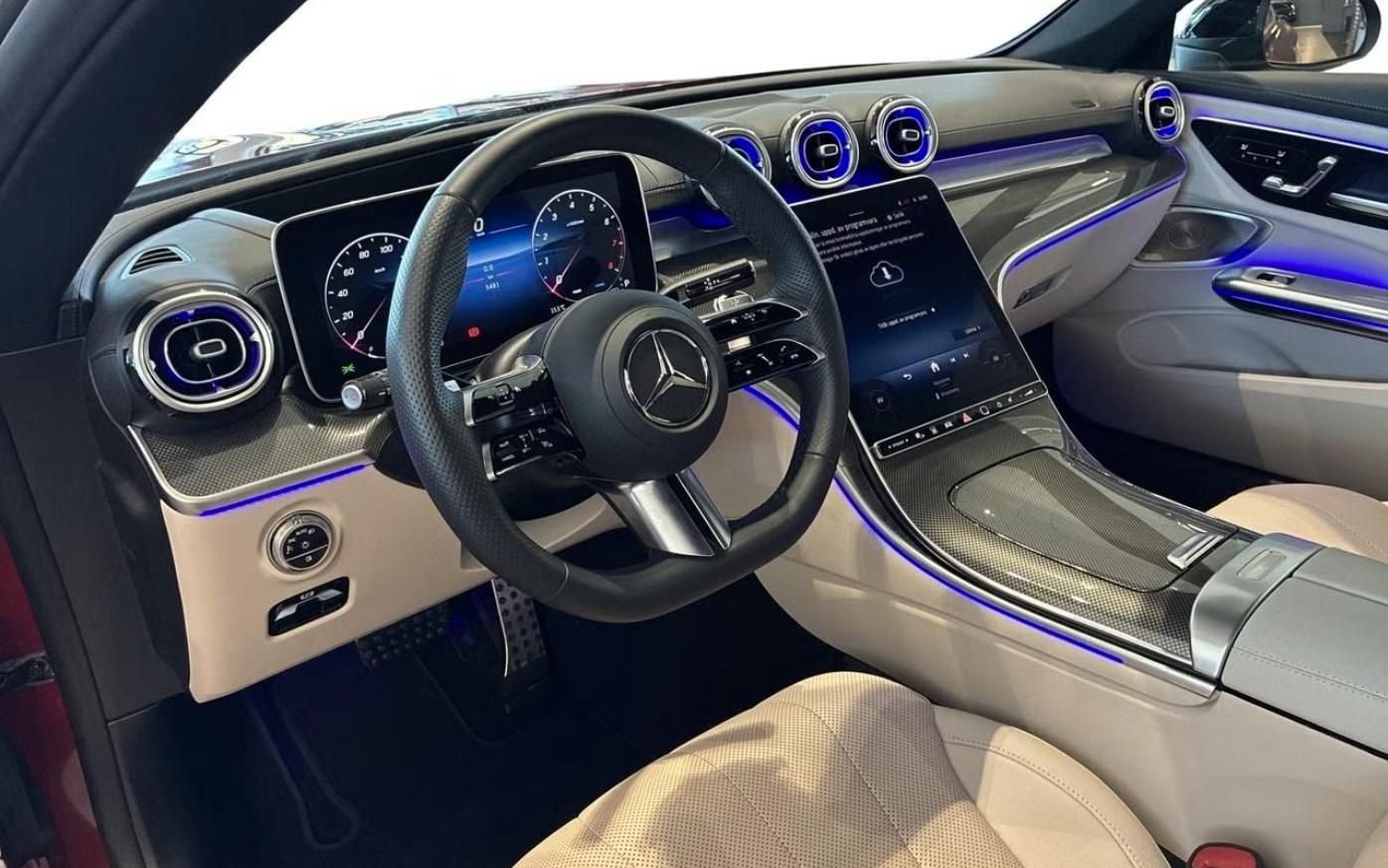 Mercedes-Benz CLE, 300 4M AMG 360k Tažné Panorama - fotka 6