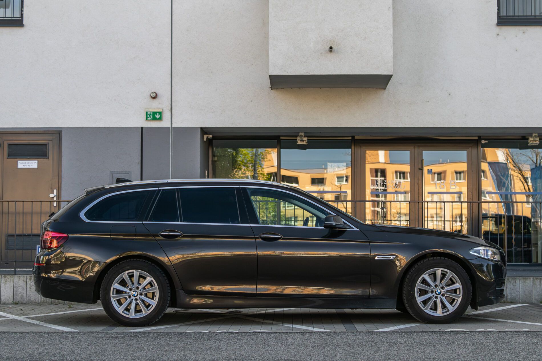 BMW, rad 5 Touring - fotka 5